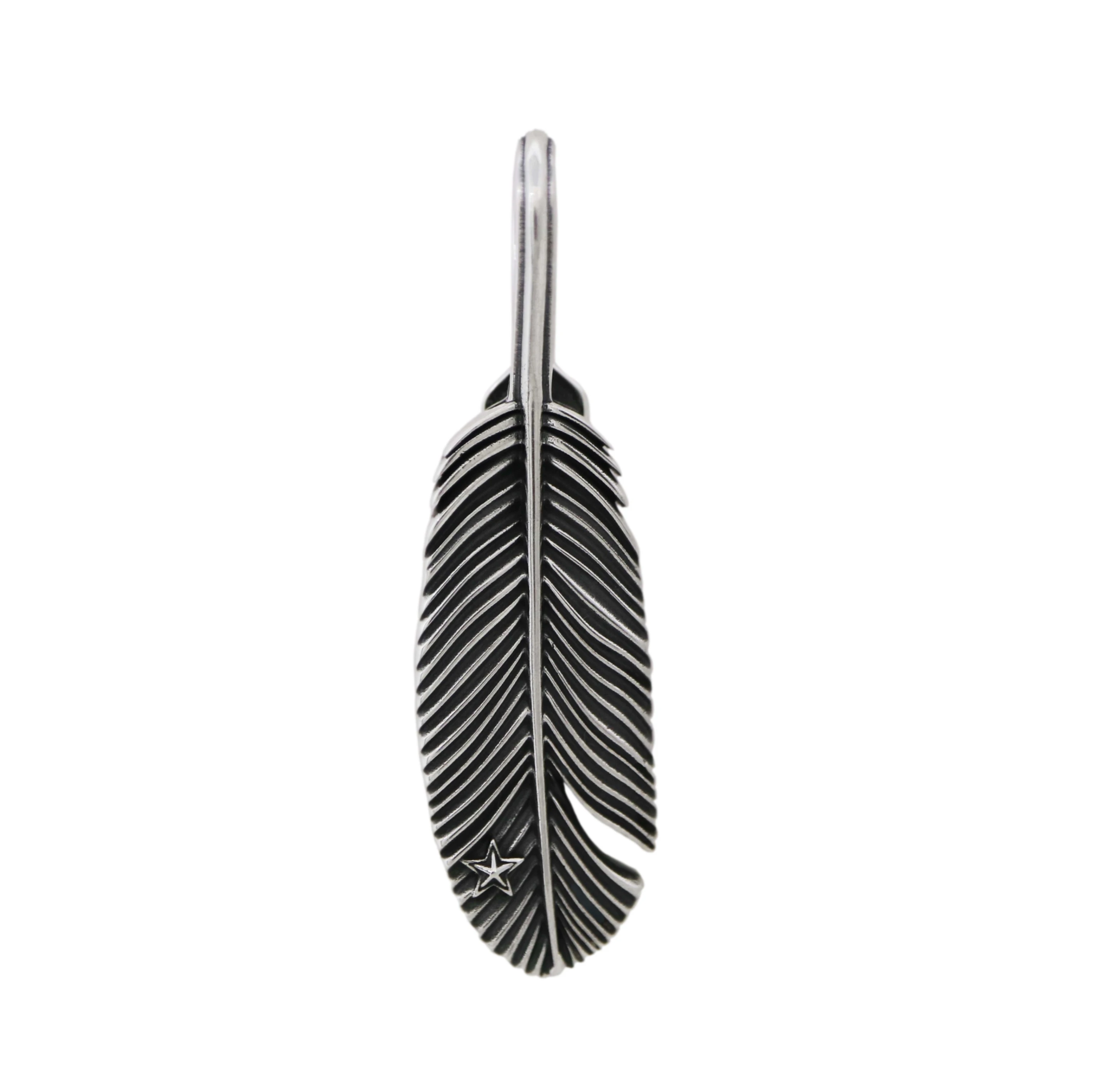 CS NAVAJO TINY STAR ARROW FEATHER RIGHT TWISTED PENDANT