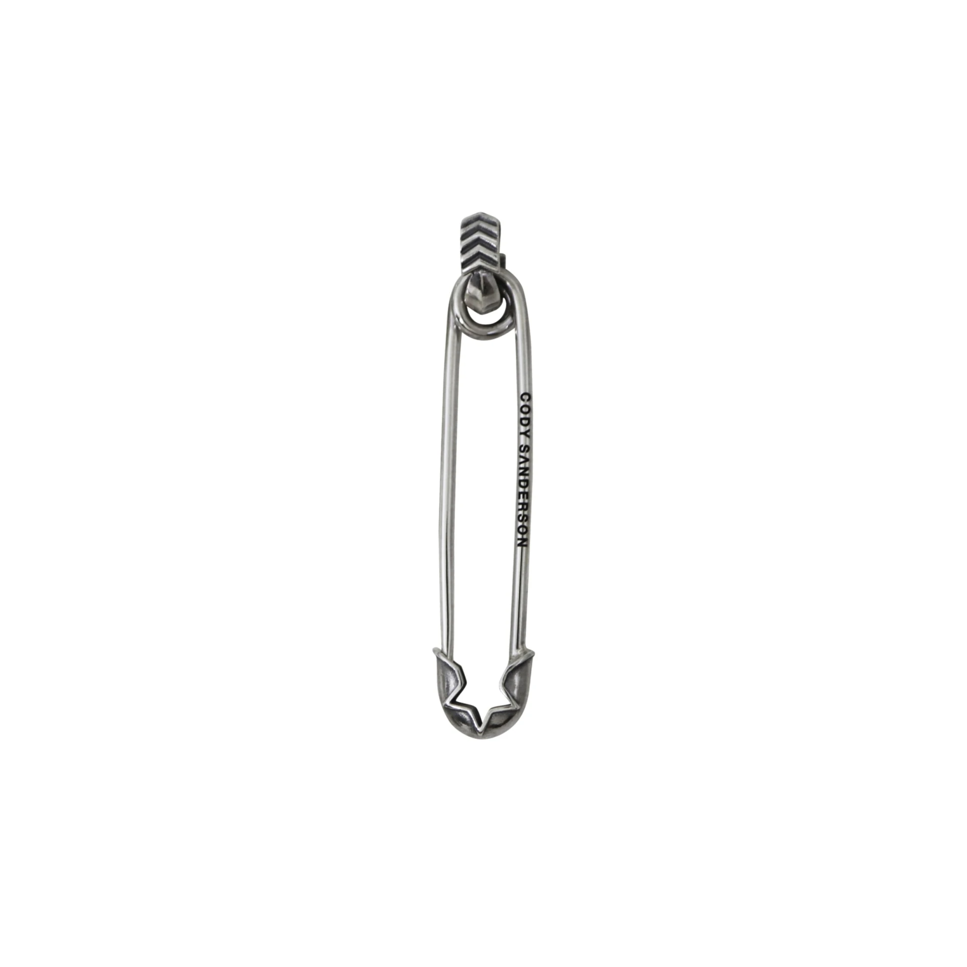 SMALL PIN-UP STAR SAFETY PIN PENDANT