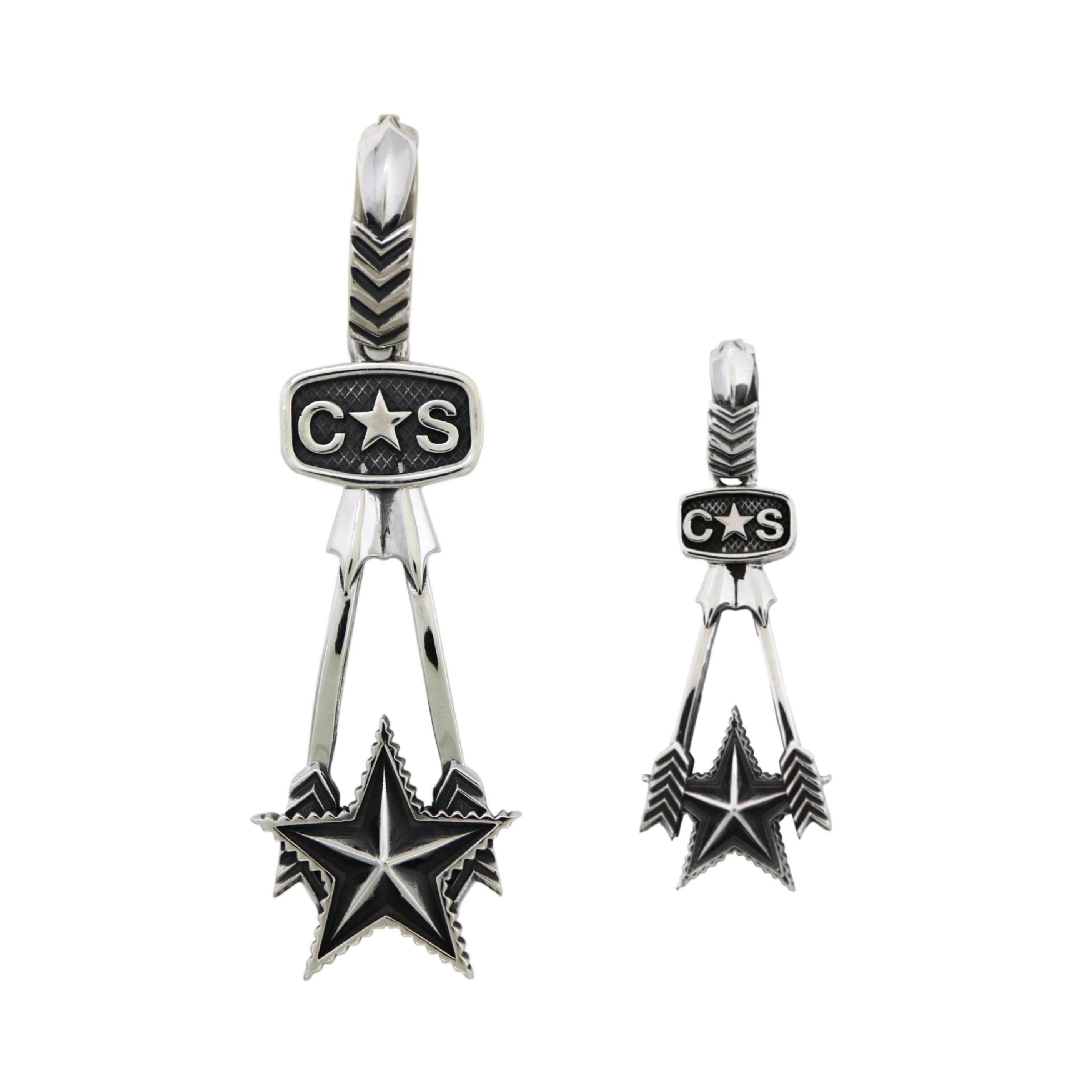 COUPLE ARROW RISING STAR ZIPPER PULL PENDANTS