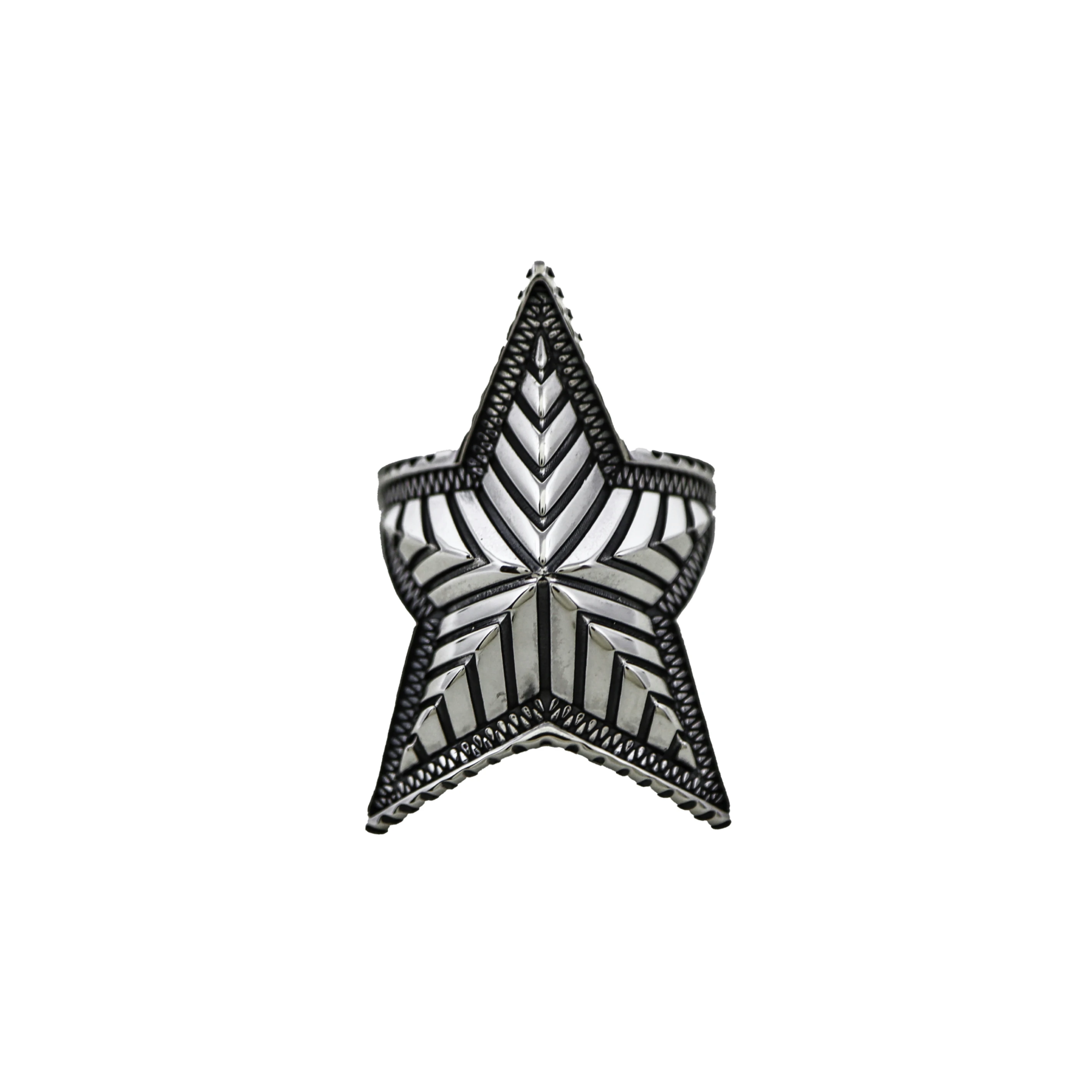 SMALL DEPP STAR RING