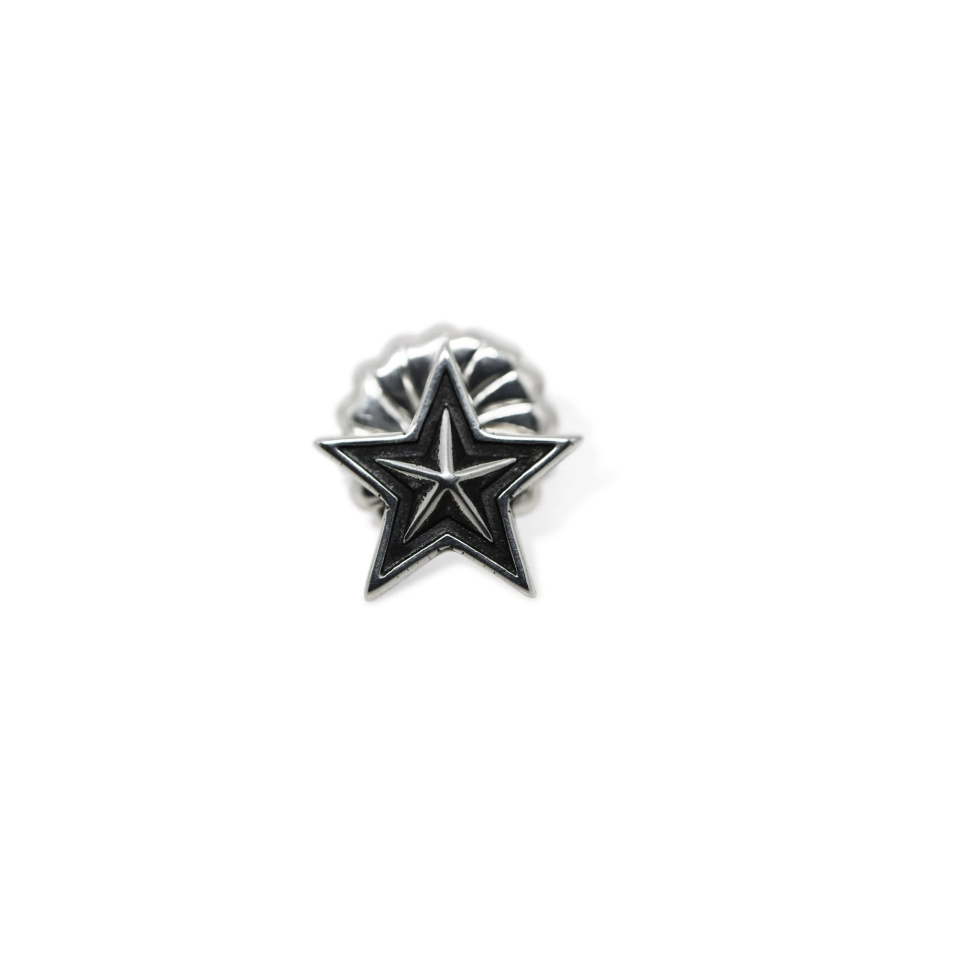 SMALL STAR STUD PIERCED EARRING