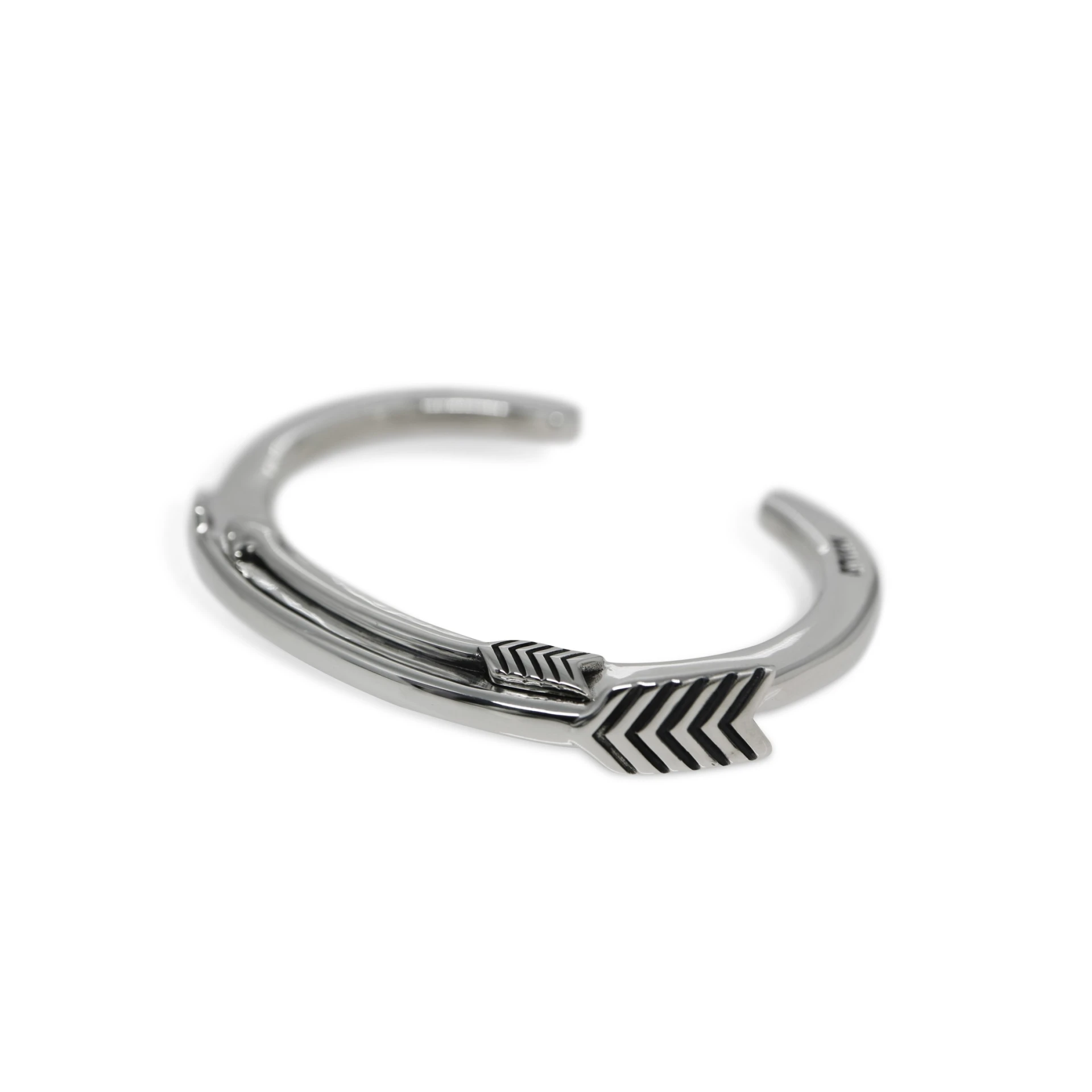 3 AMIGOS ARROW CUFF