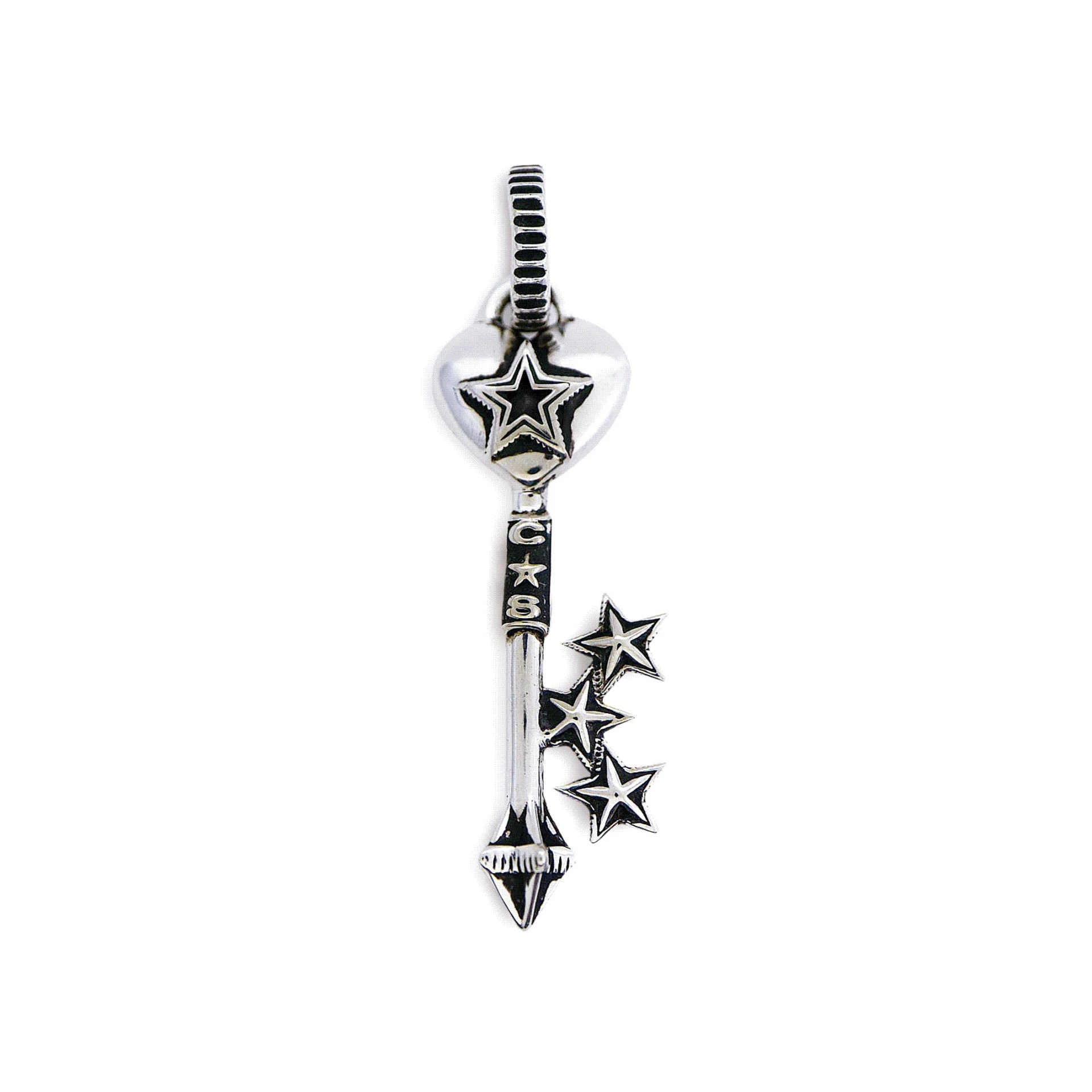 HEART W / CENTER HOLLOW STAR KEY PENDANT