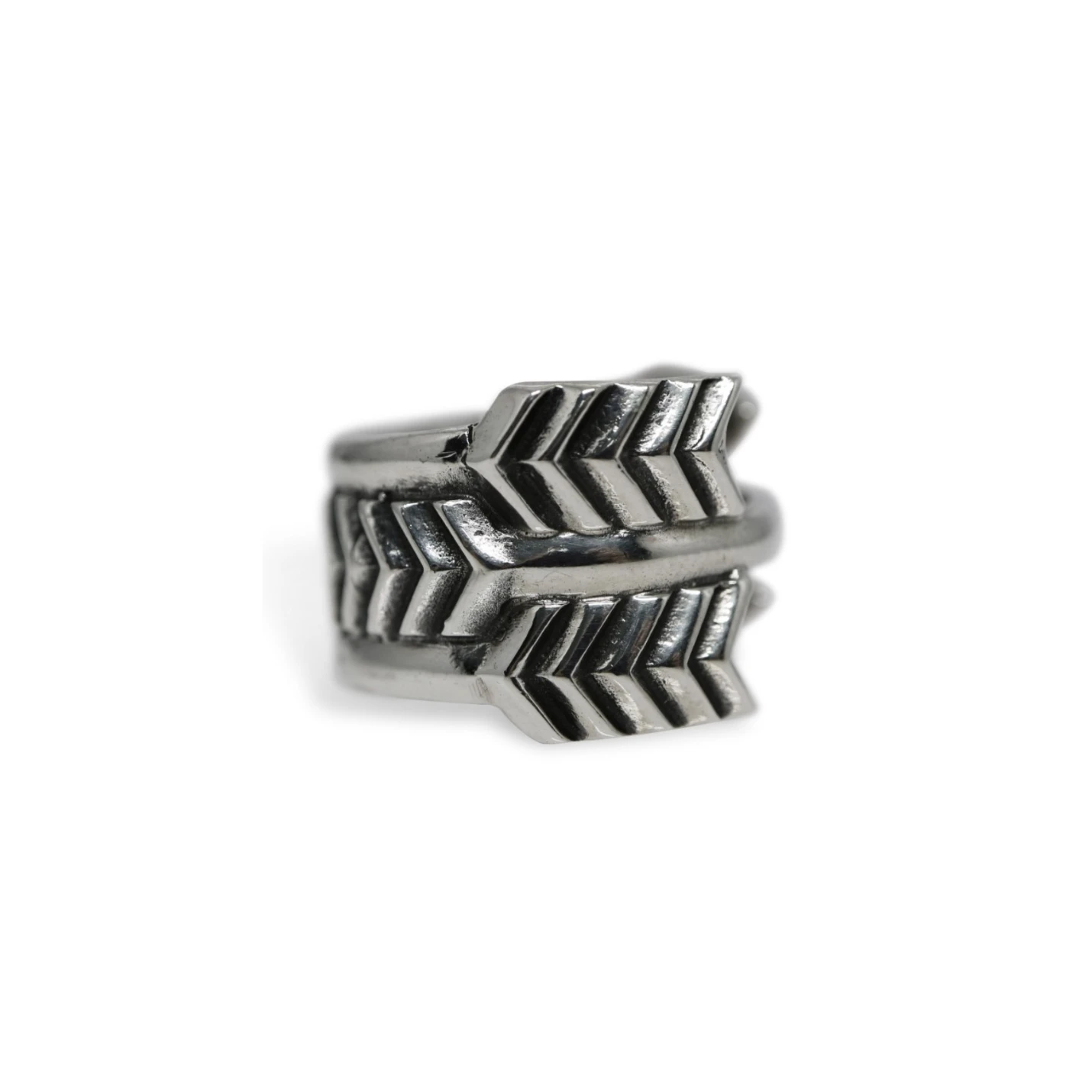 3 ARROWS RING
