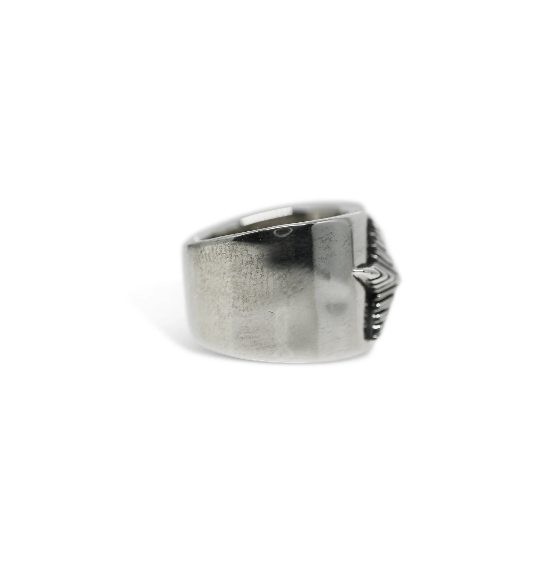 PLAIN STAR RING