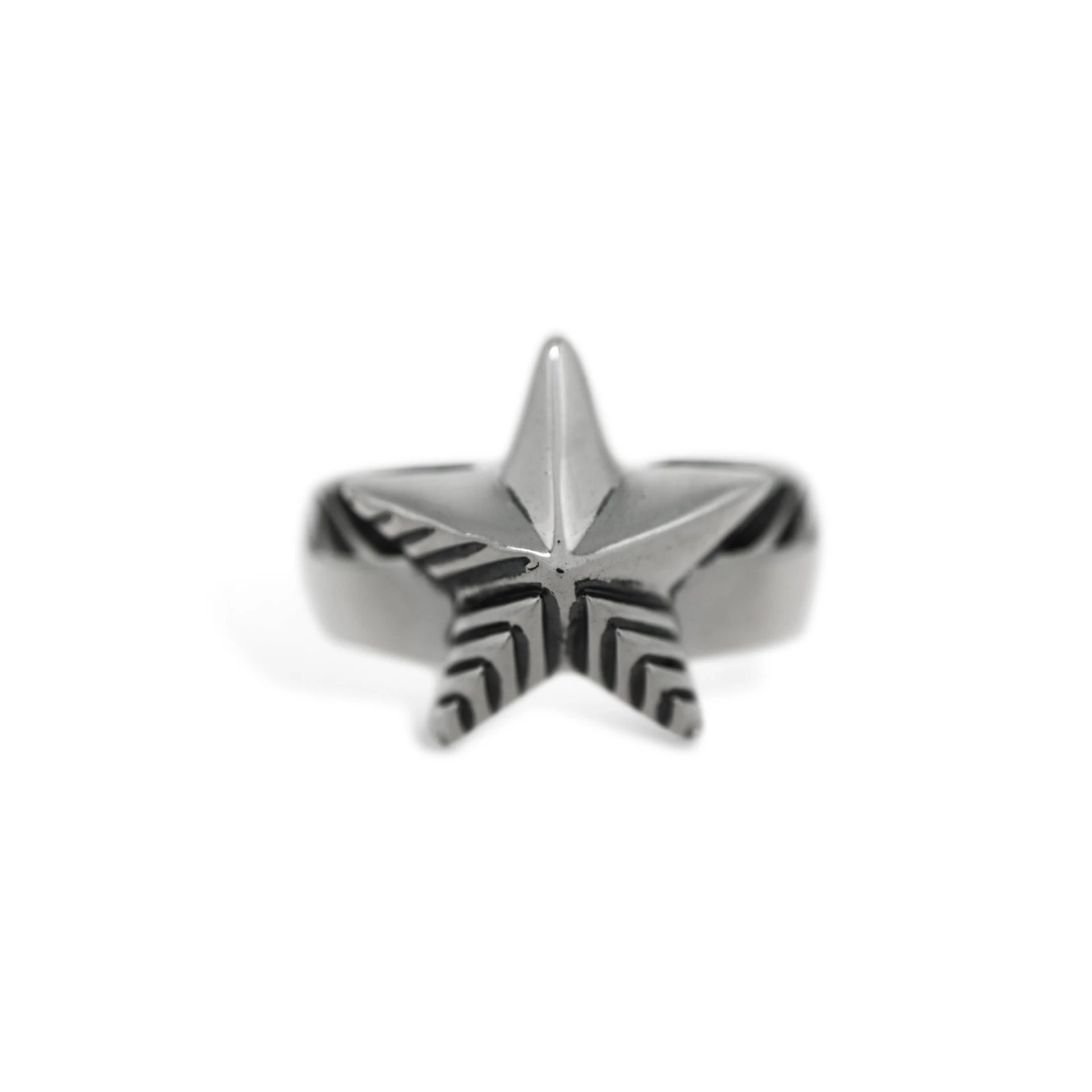 HALF & HALF CUT OUT RING