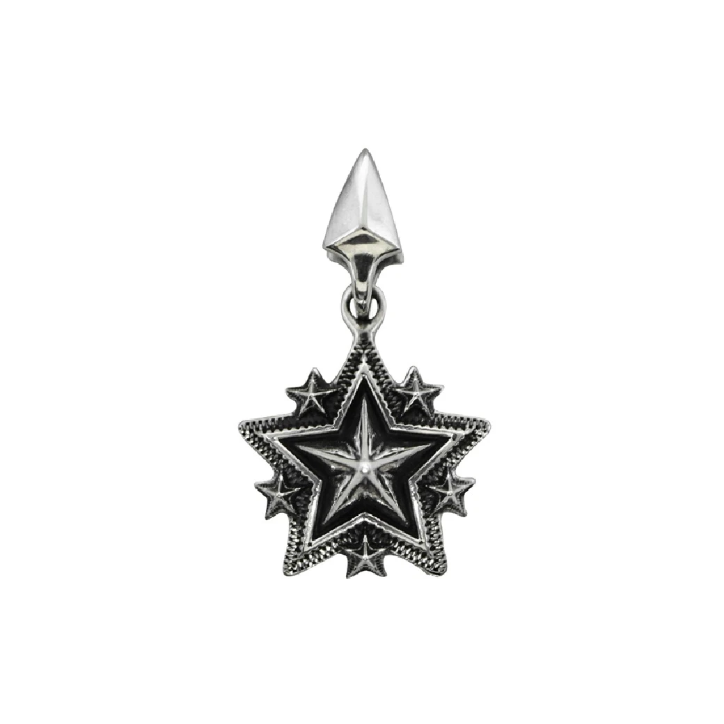 TINY SPIKE STARRY W / ARROW HEAD BAIL PENDANT