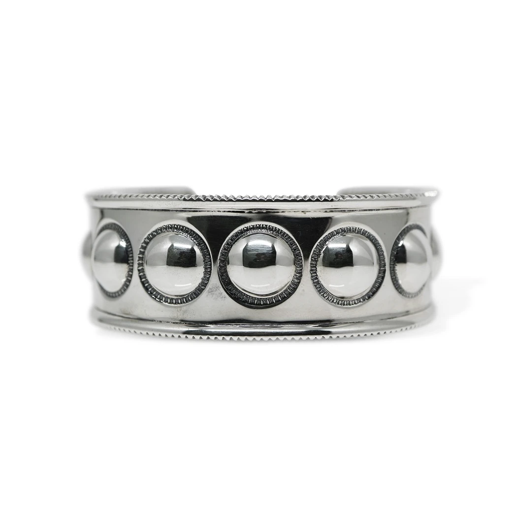 INCH 9 SMALL MOON CUFF