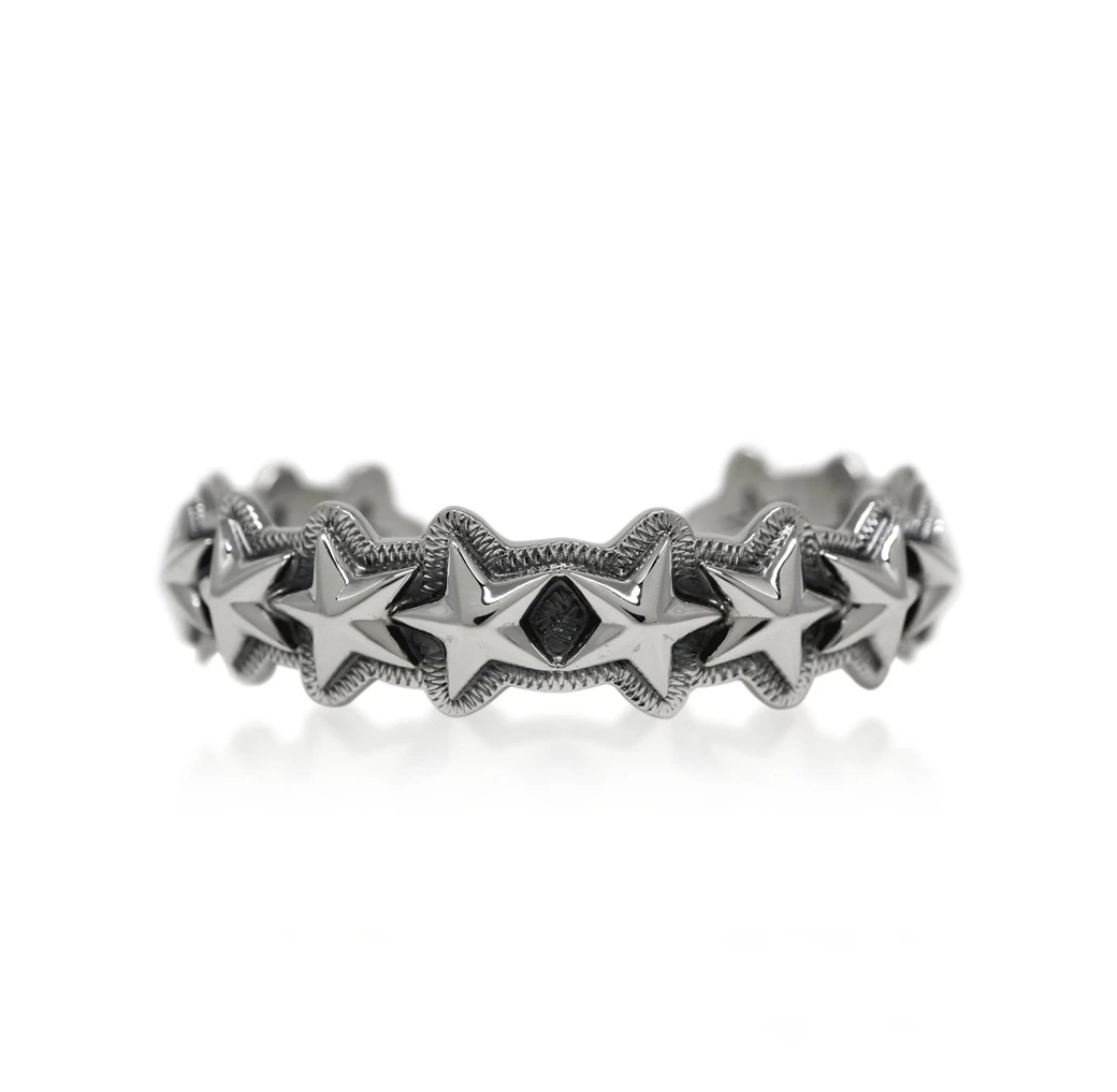 SMALL SOLID STAR CUFF