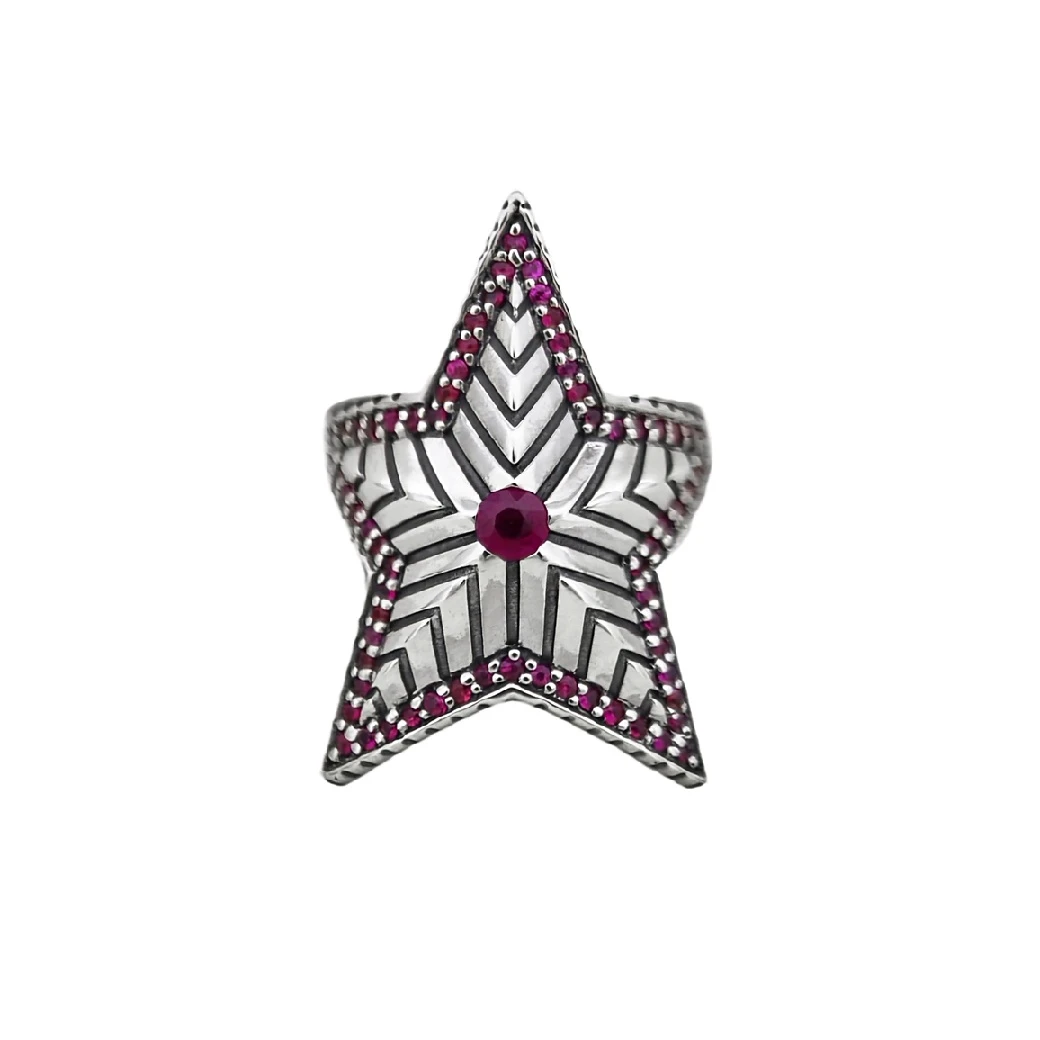 SMALL DEPP STAR RING WITH NATURAL STONES - RUBY