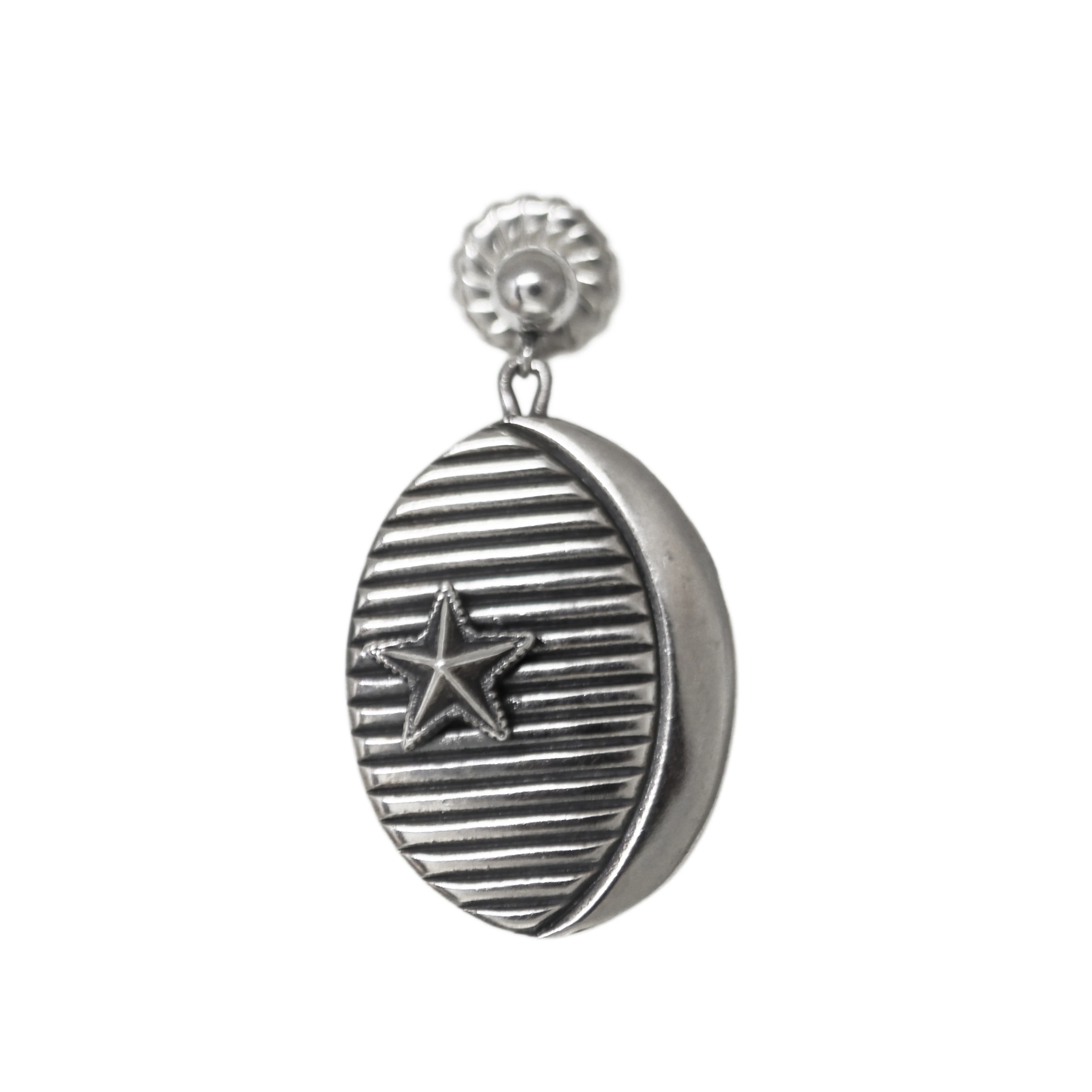 OVAL SHAPE LINES W/ CENTER SPIKE STAR LEFT EARRING