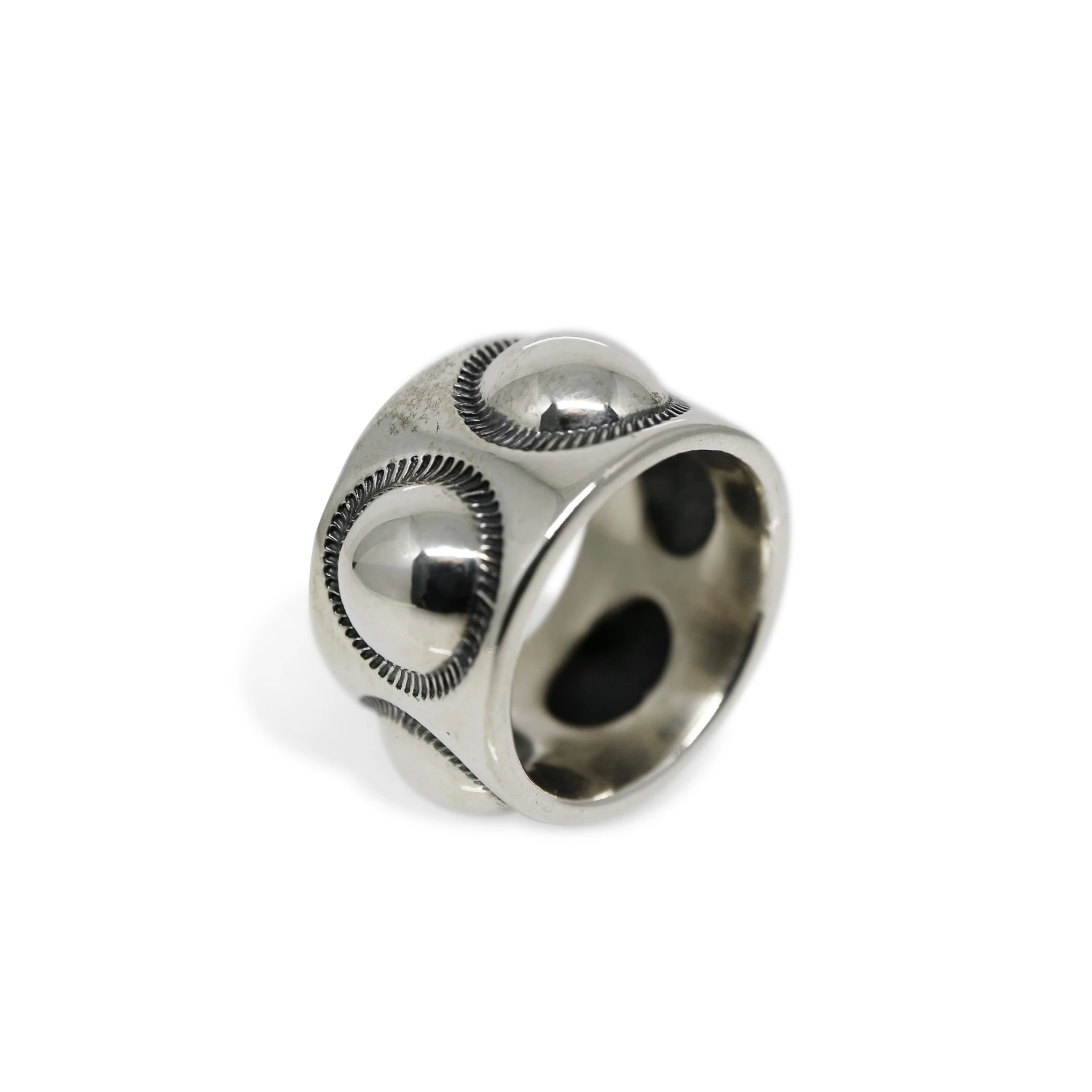 MOON SWEET PEA W / STRAIGHT EDGE RING