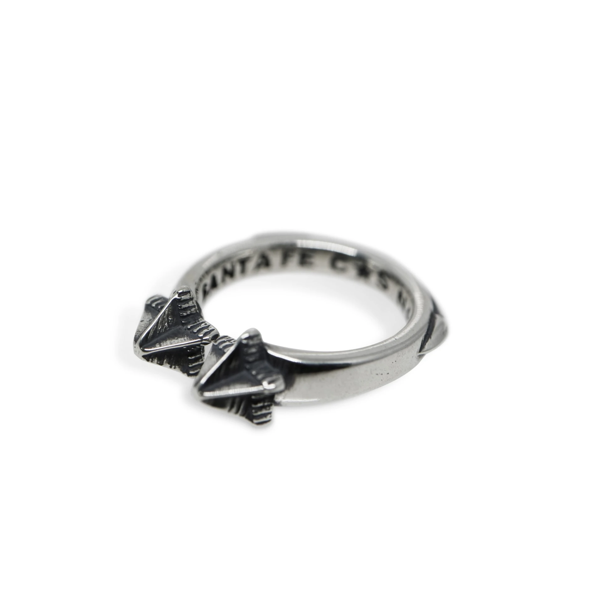 ADJUSTABLE HIGH POINT STAR RING