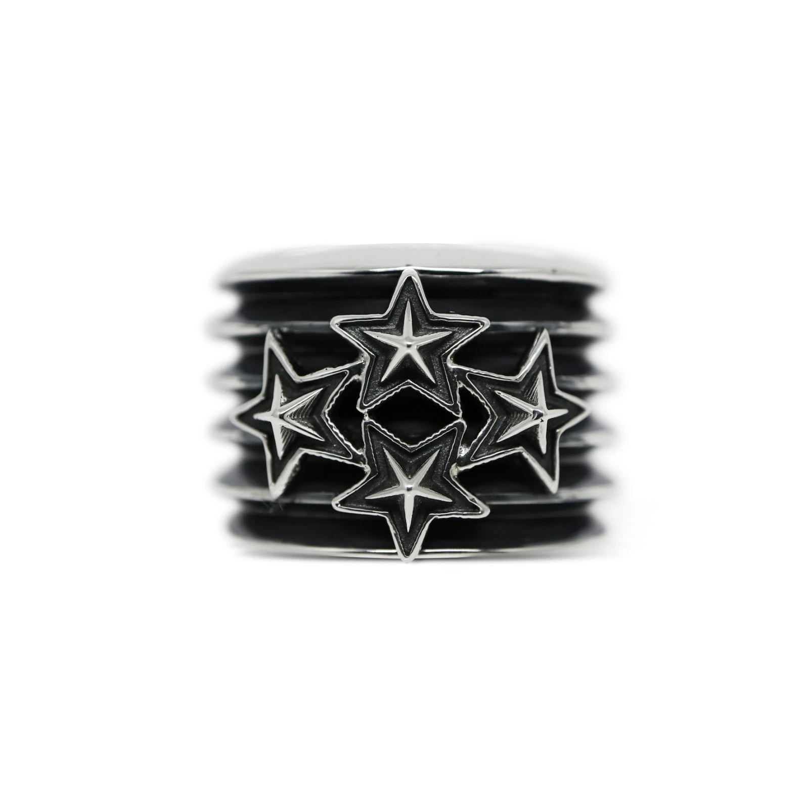 6 ROW W / 4 STARS RING