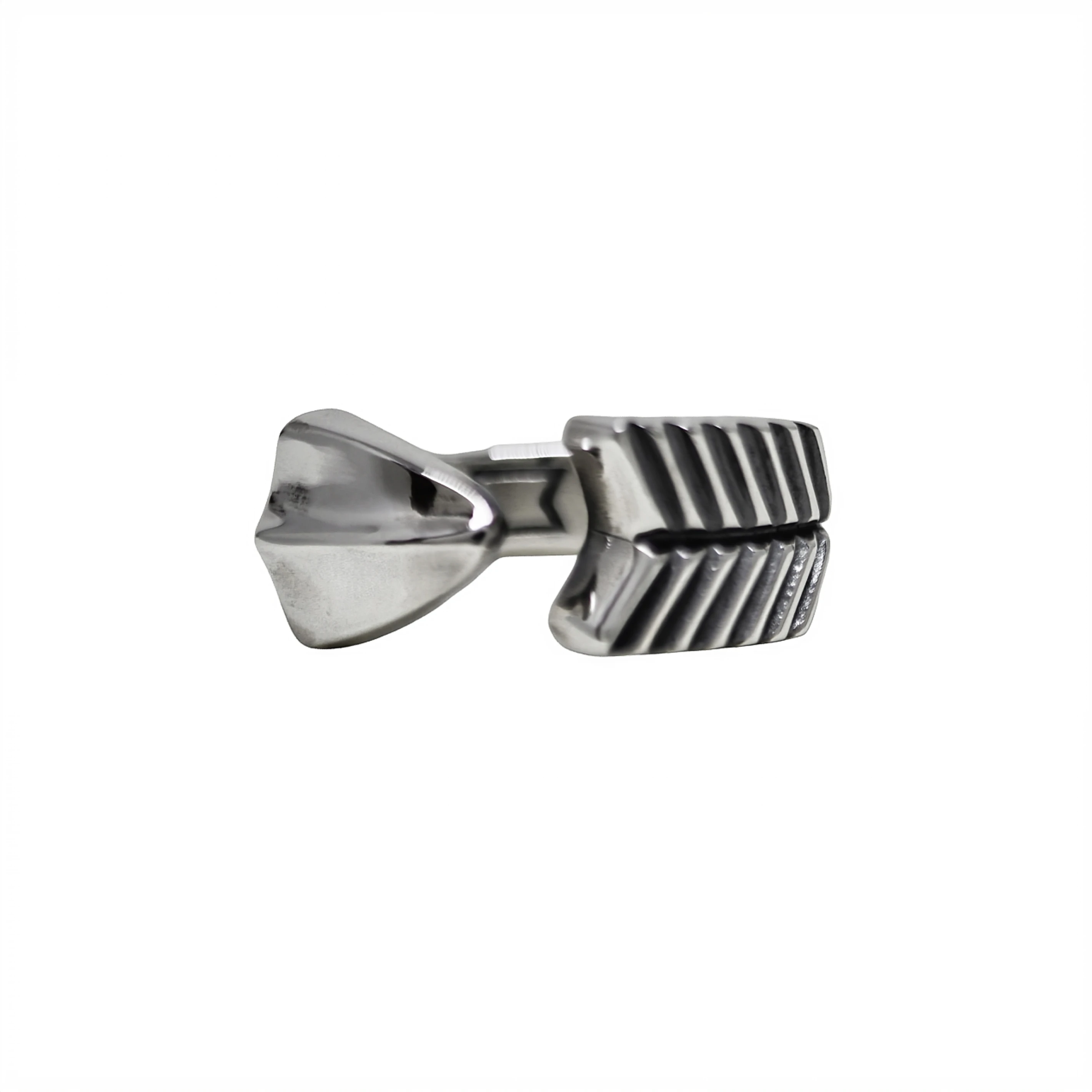 OPPOSING ARROW RING