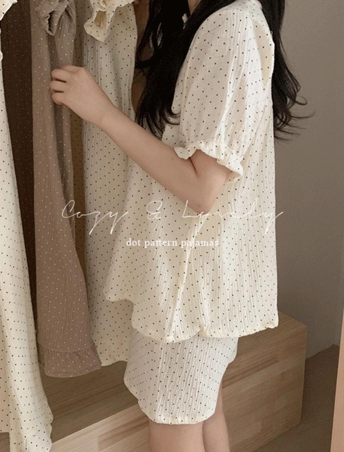 JUUNEEDU R18 點點圓扣甜美睡衣（一件/兩件套）