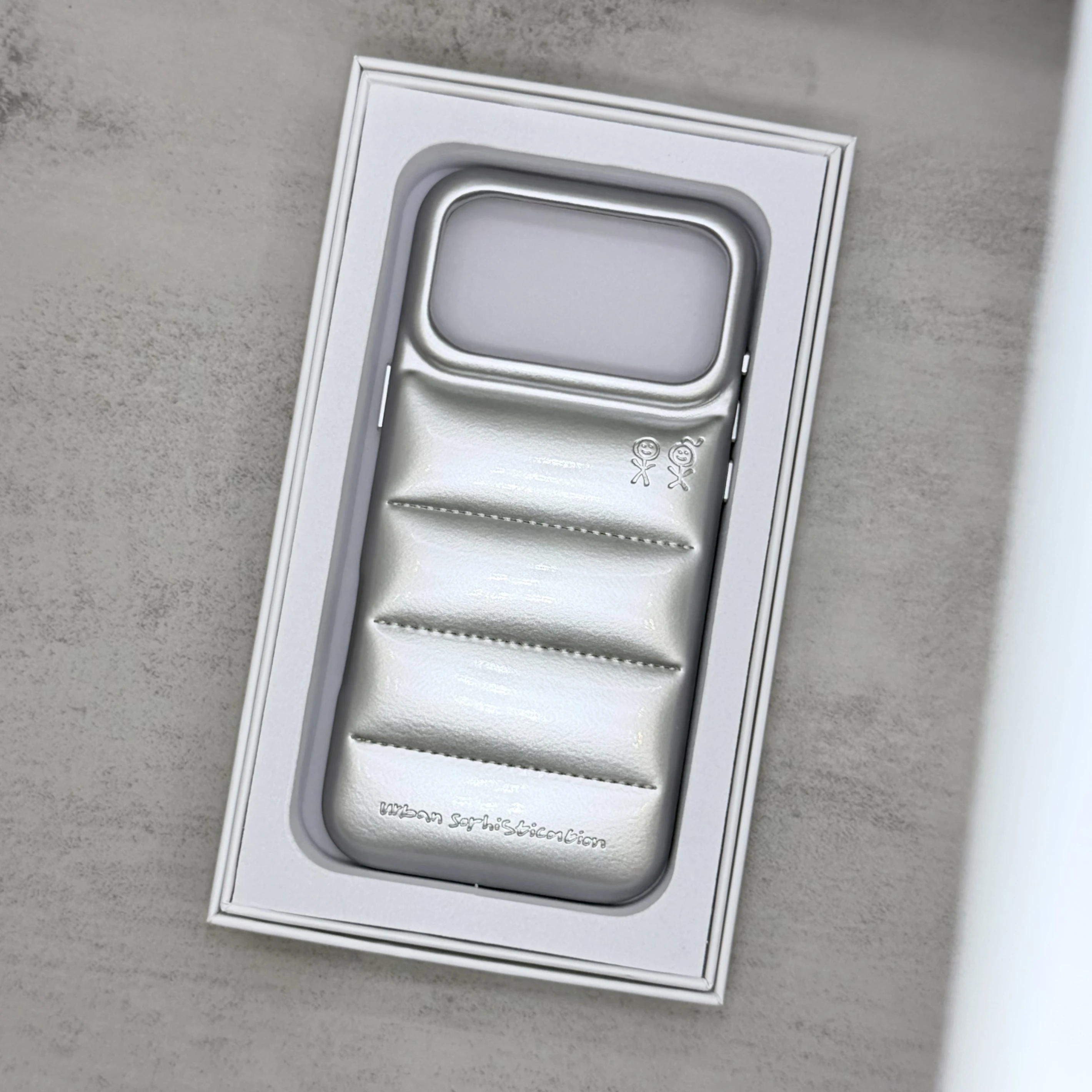 THE PUFFER CASE® - CHROME