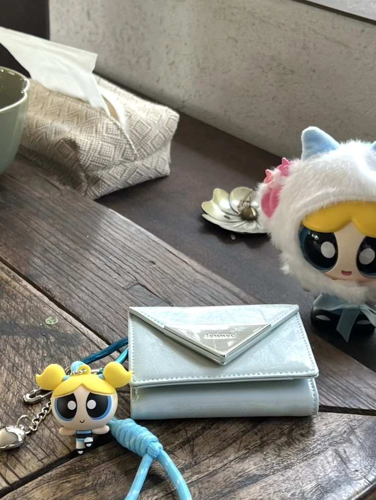 FENNEC CRINKLE TRIANGLE TRIPLE WALLET
