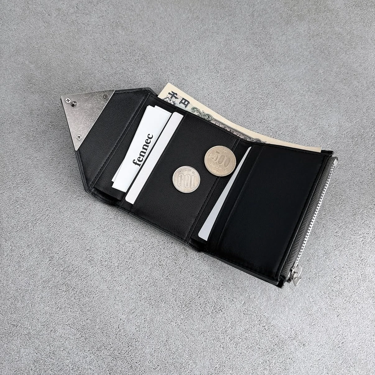 FENNEC MATT TRIANGLE WALLET