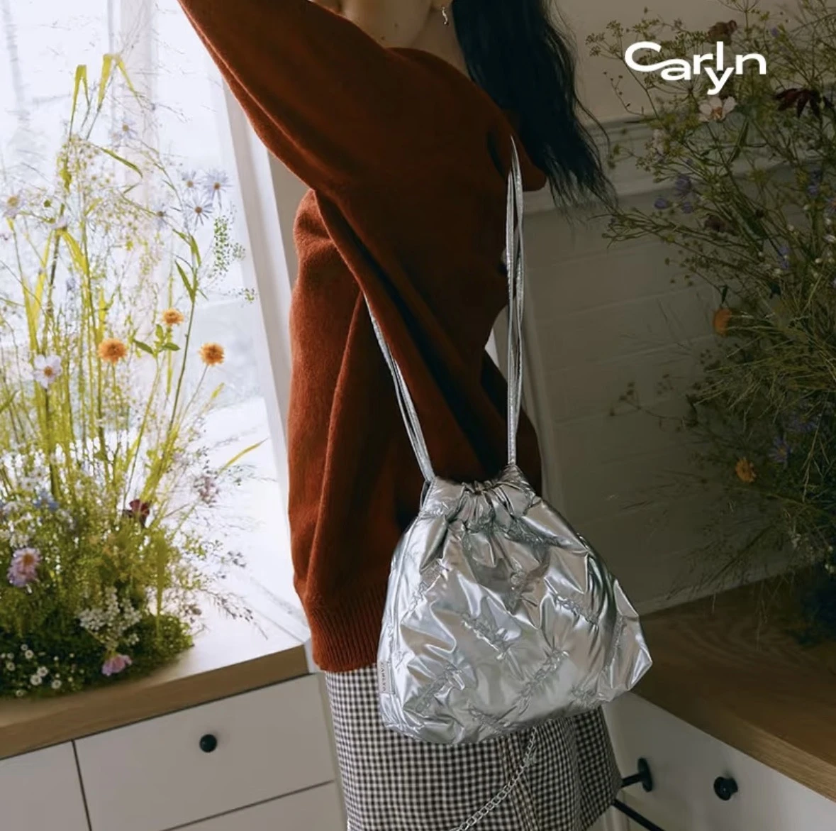 現貨 Carlyn Twee Mini迷你肩背包 銀色