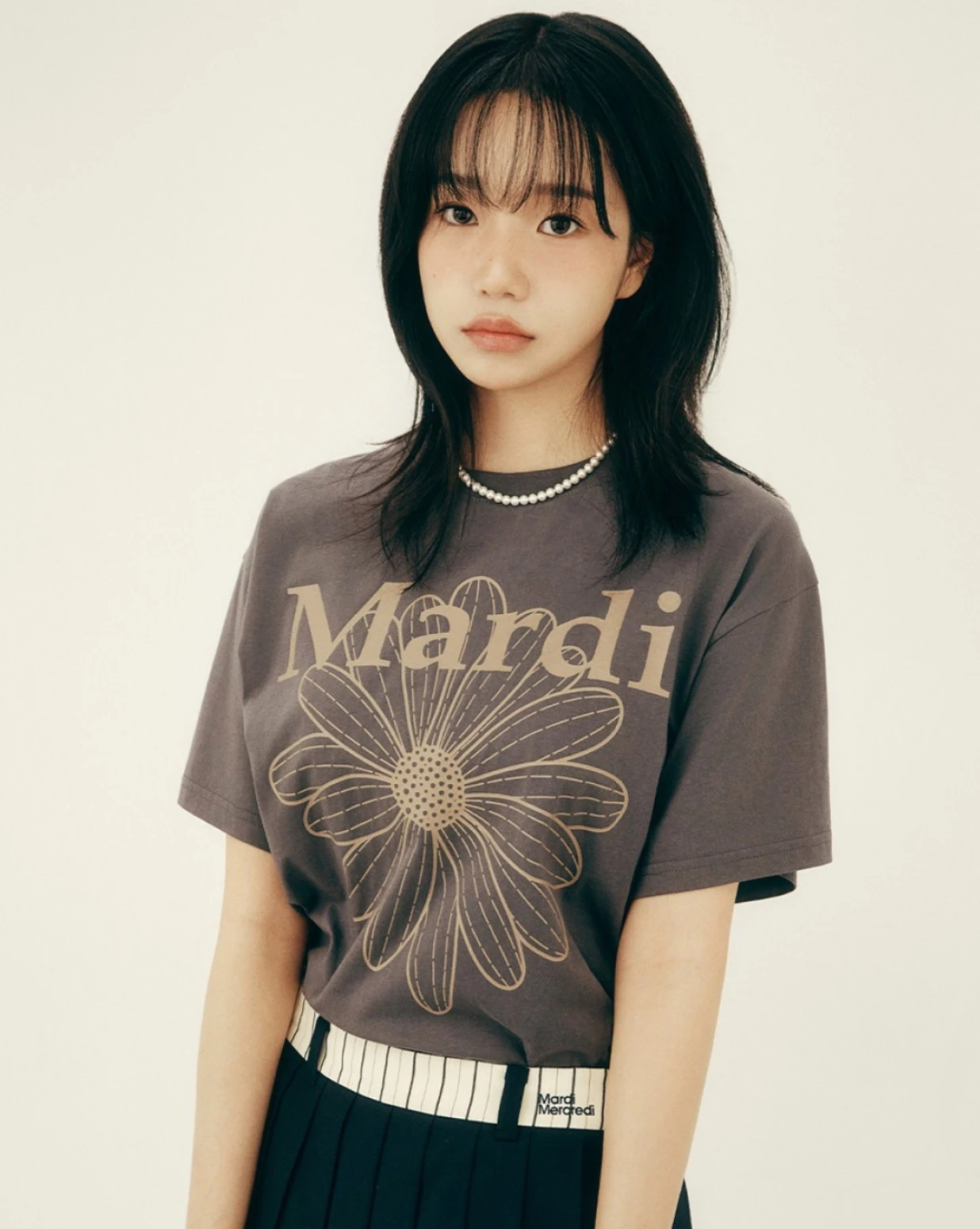Mardi Mercredi Tshirt Flowermardi Brown Taupe 一般款短袖