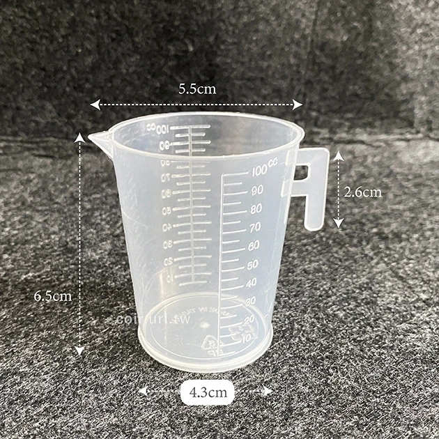 塑膠量杯100ml(有耳)