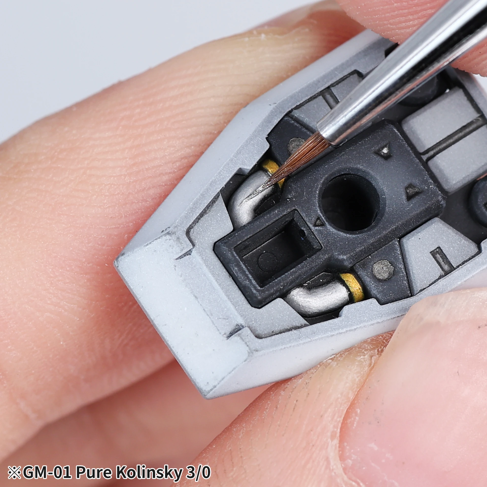 MADWORKS GM0130 GRANDARTSXMADWORKS GM-01 貂毛畫筆 3/0  -1PCS