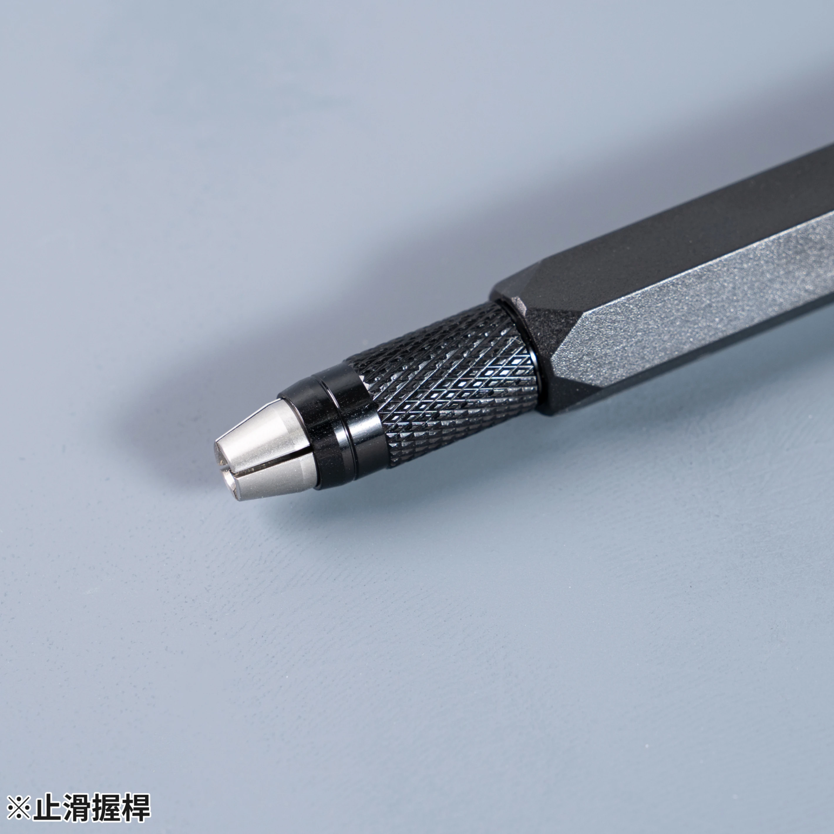 MADWORKS MH-17 新版平價塑膠刀柄(黑)