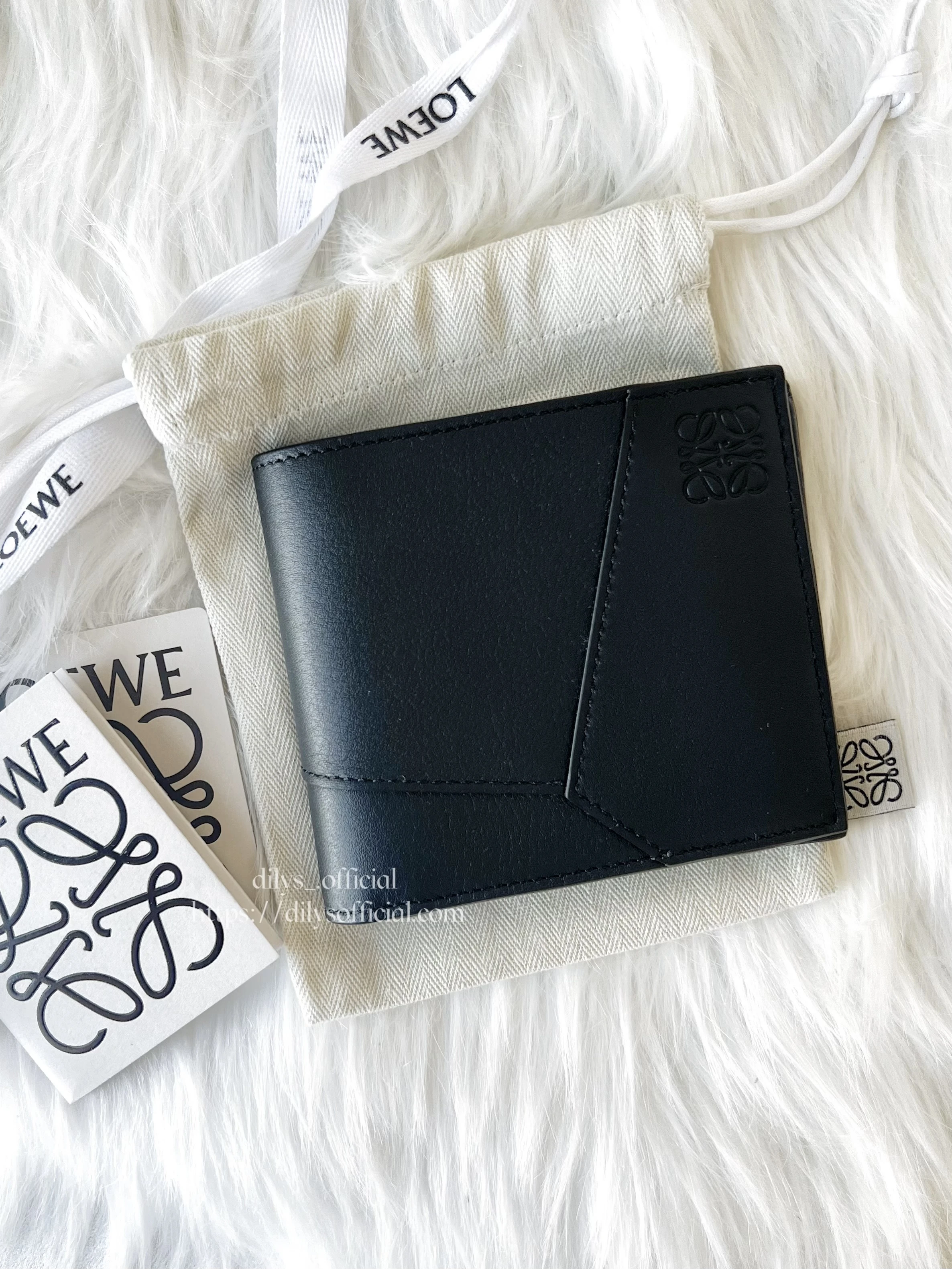 Loewe Puzzle bifold 8卡錢包