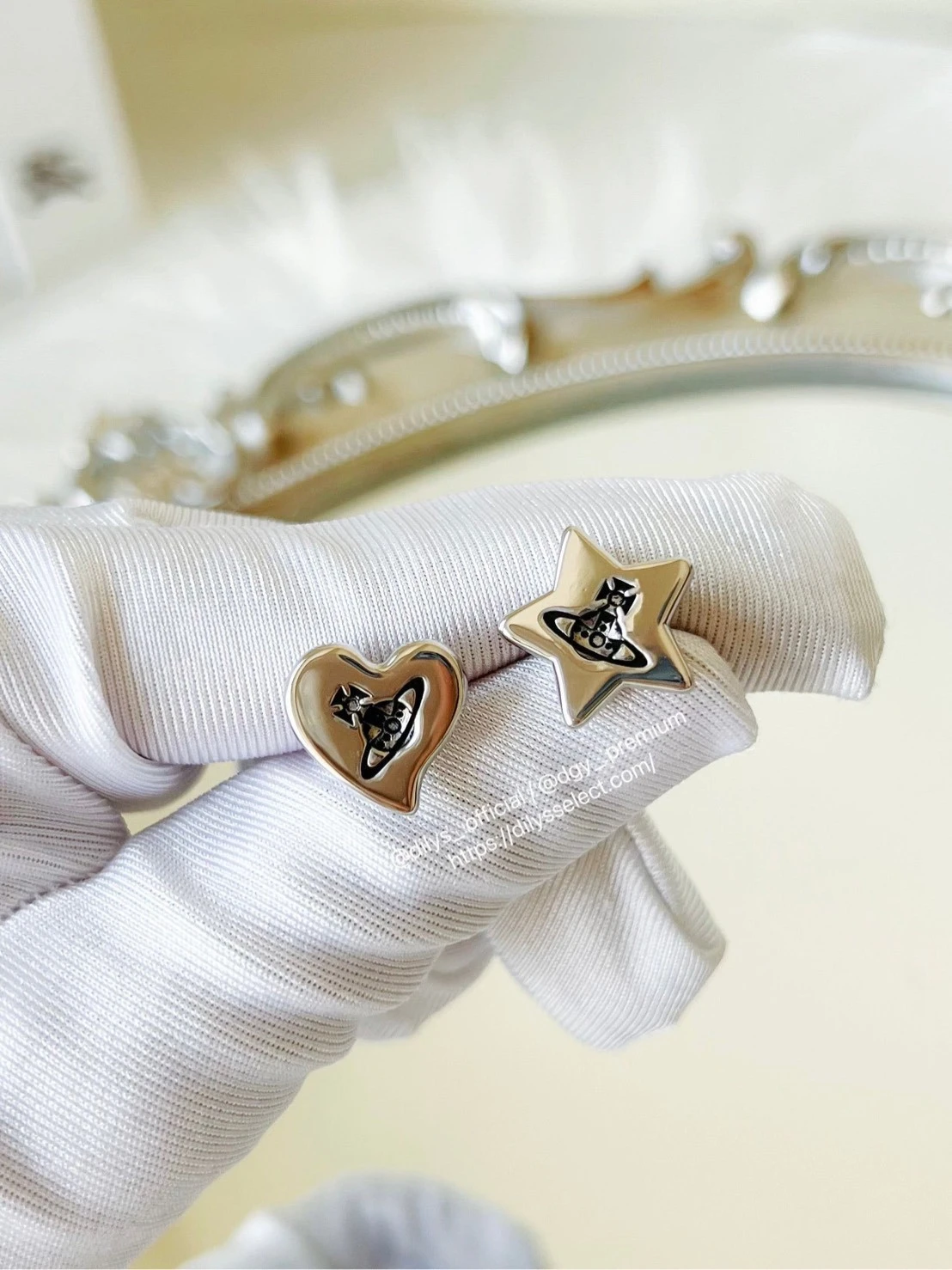 現貨｜Vivienne Westwood AB款心星耳針