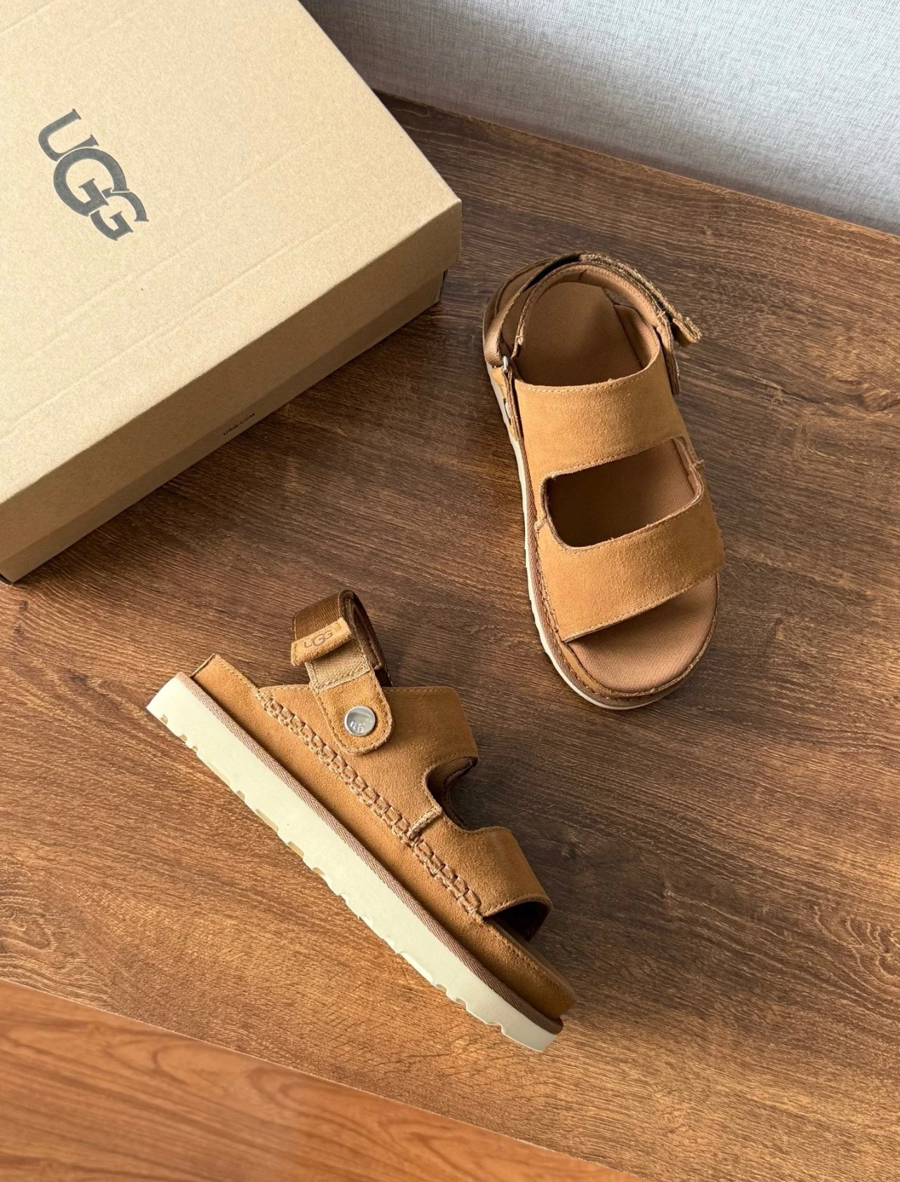 GUU Goldenstar Glide US7涼鞋 拖鞋 兩用