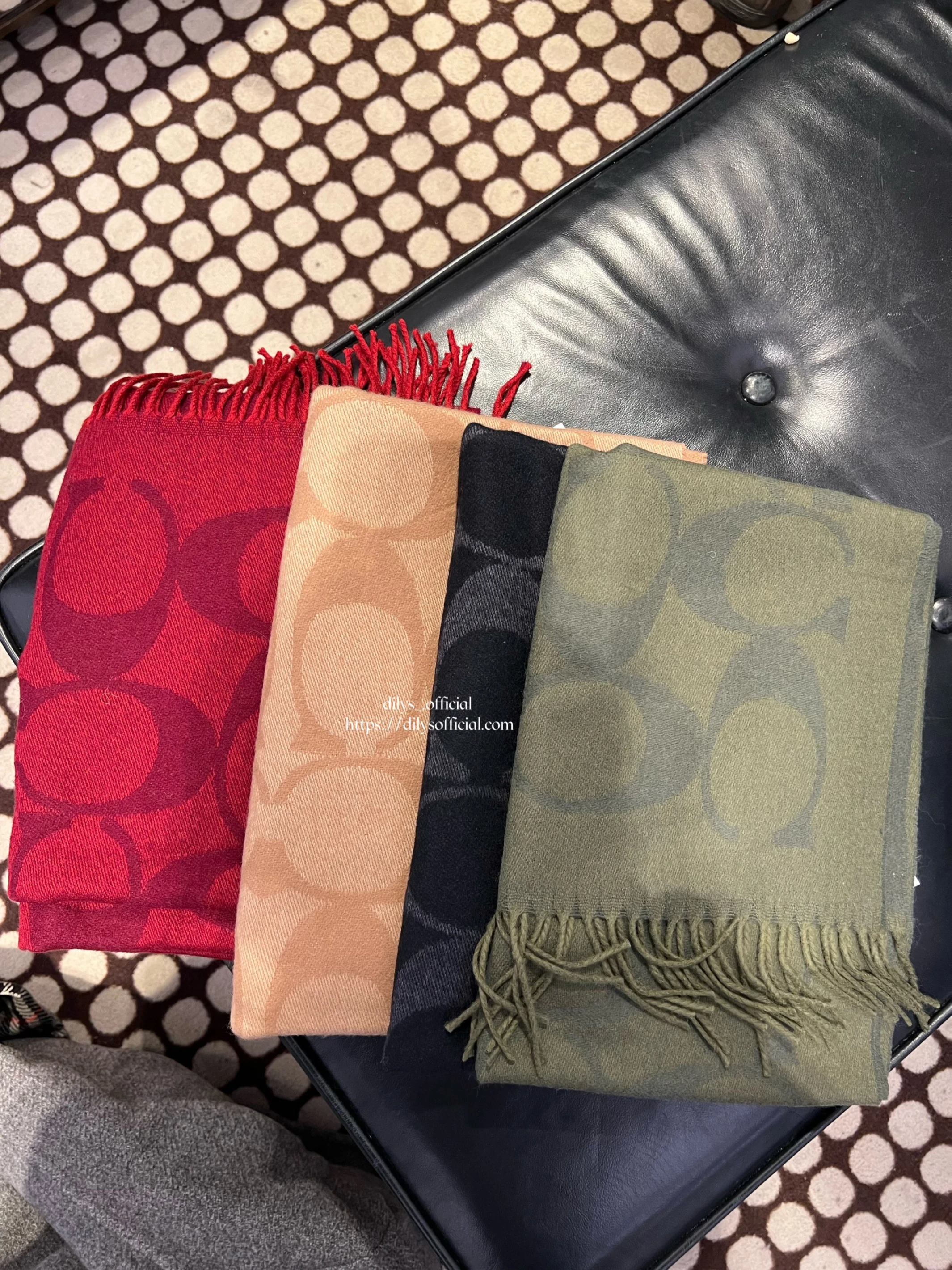 現貨Coach C Logo 羊毛圍巾🧣
