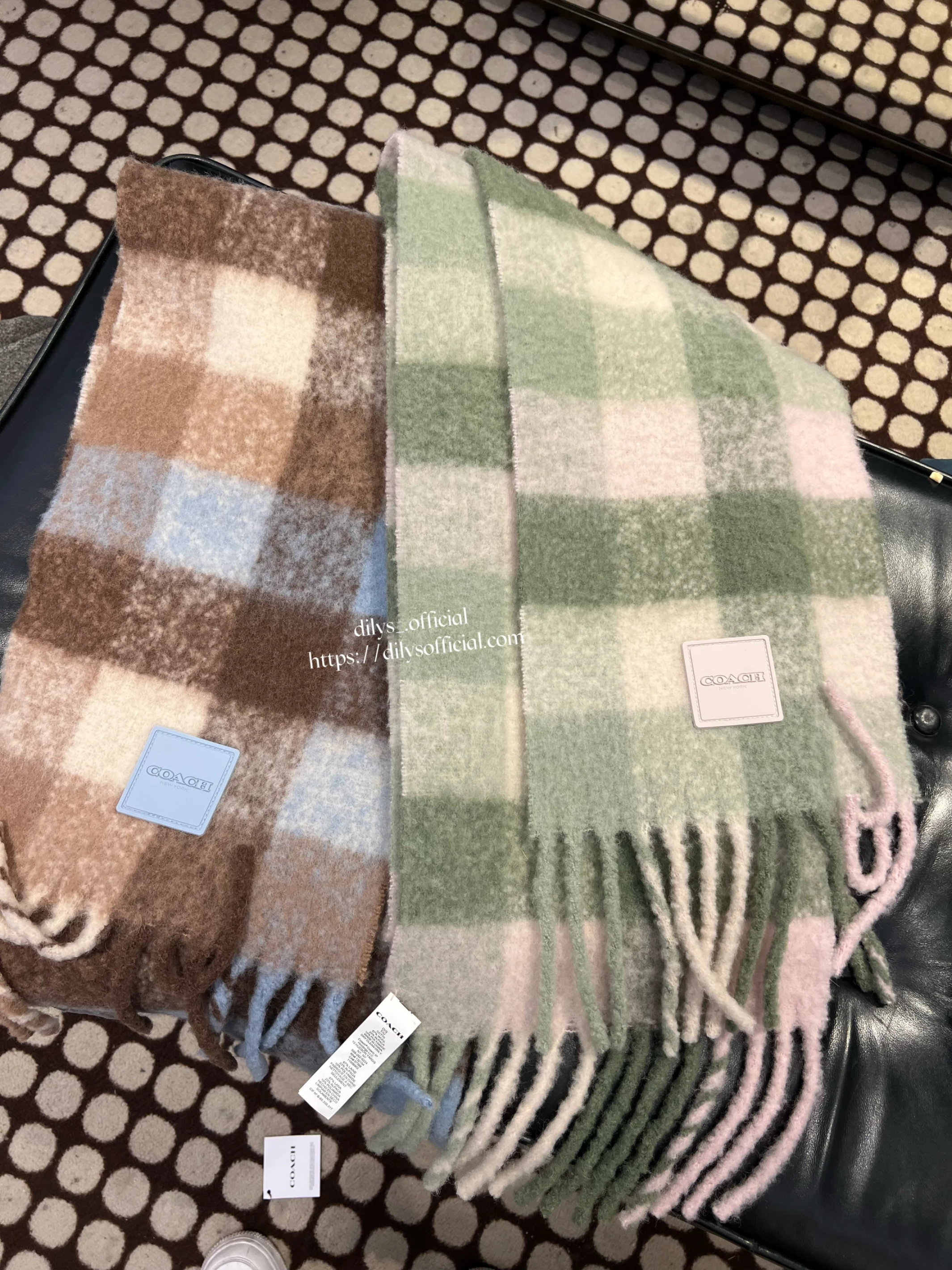 現貨Coach 羊毛格子圍巾🧣