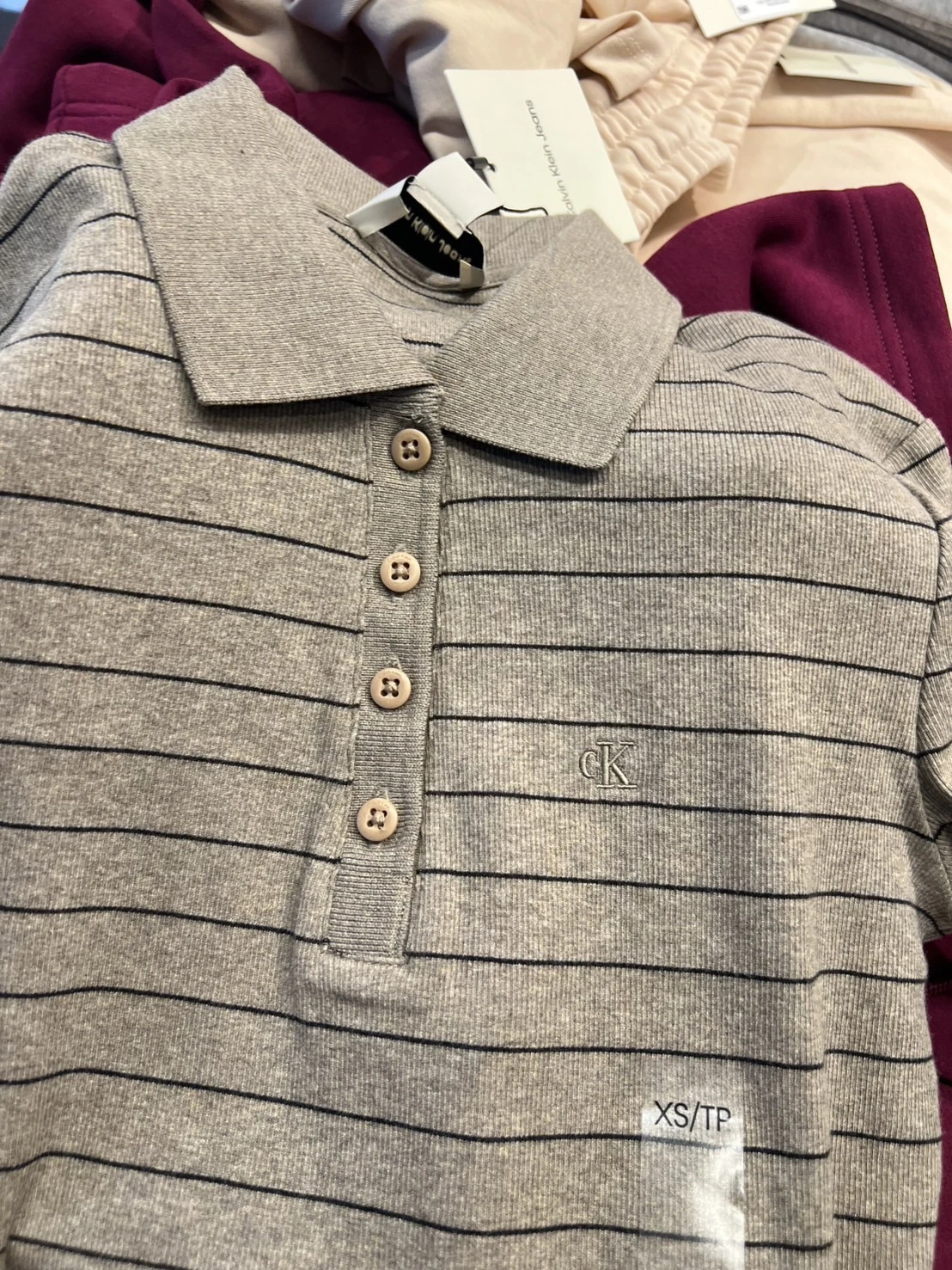 現貨｜CK Calvin Klein 棉質Polo短版長袖 棕色 XS