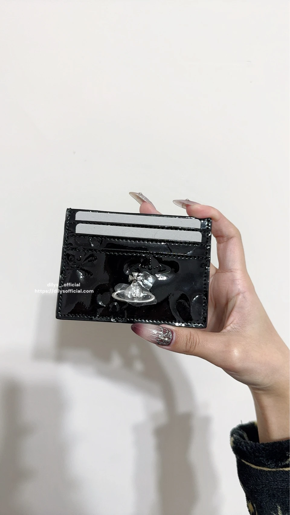 現貨｜Vivienne Westwood 土星卡夾