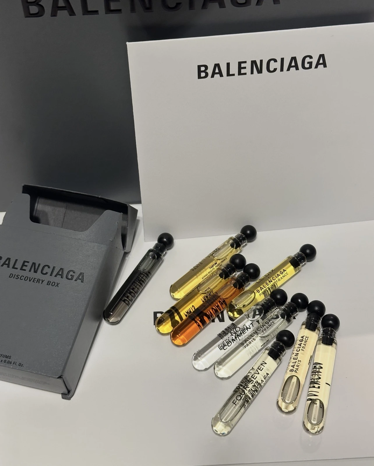 Balenciaga 巴黎世家 Discovery Box 菸盒造型 試管香水(10入)