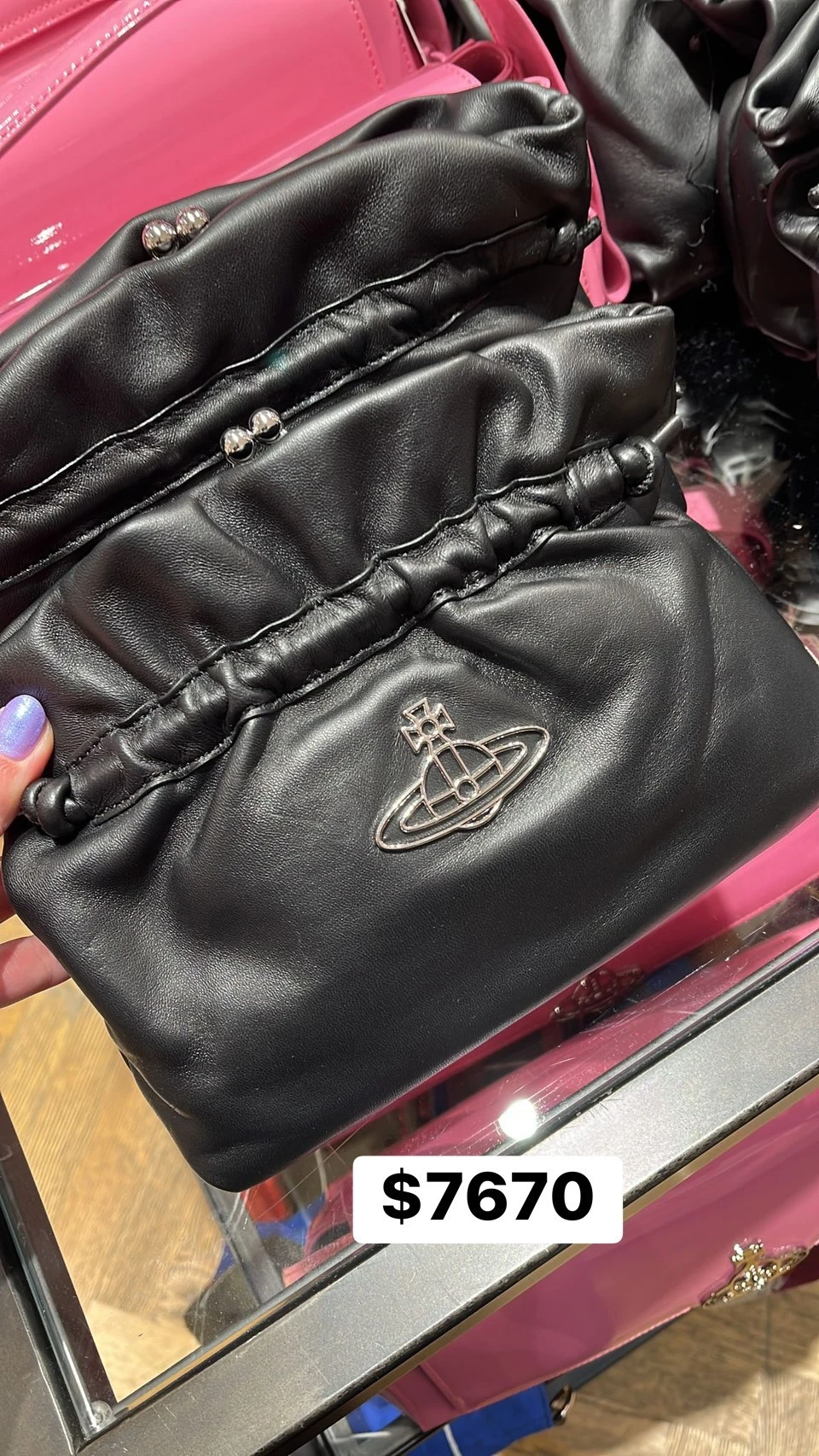 Vivienne Westwood 口金雲朵包