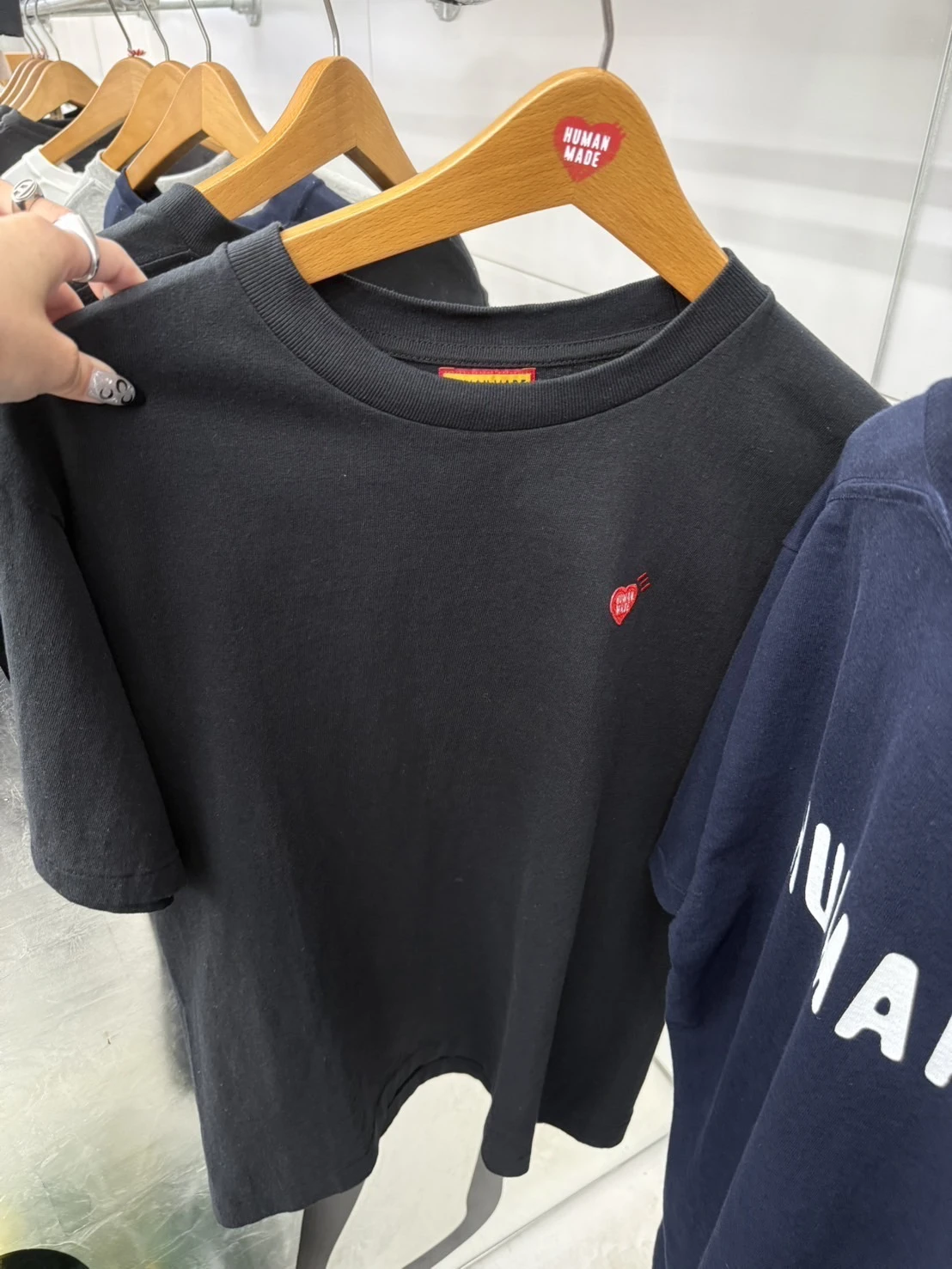 Human made 基礎TEE (黑L)