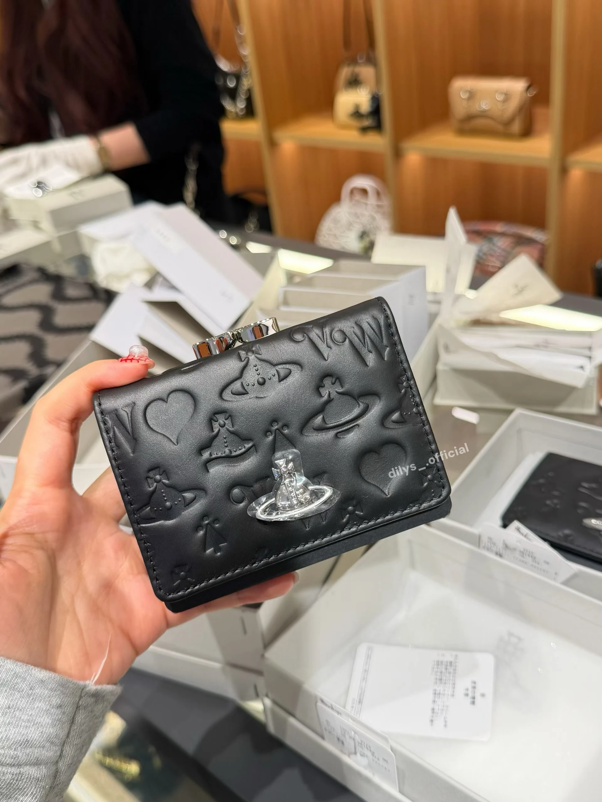 🇯🇵日本限定Vivienne Westwood 三折口金錢包