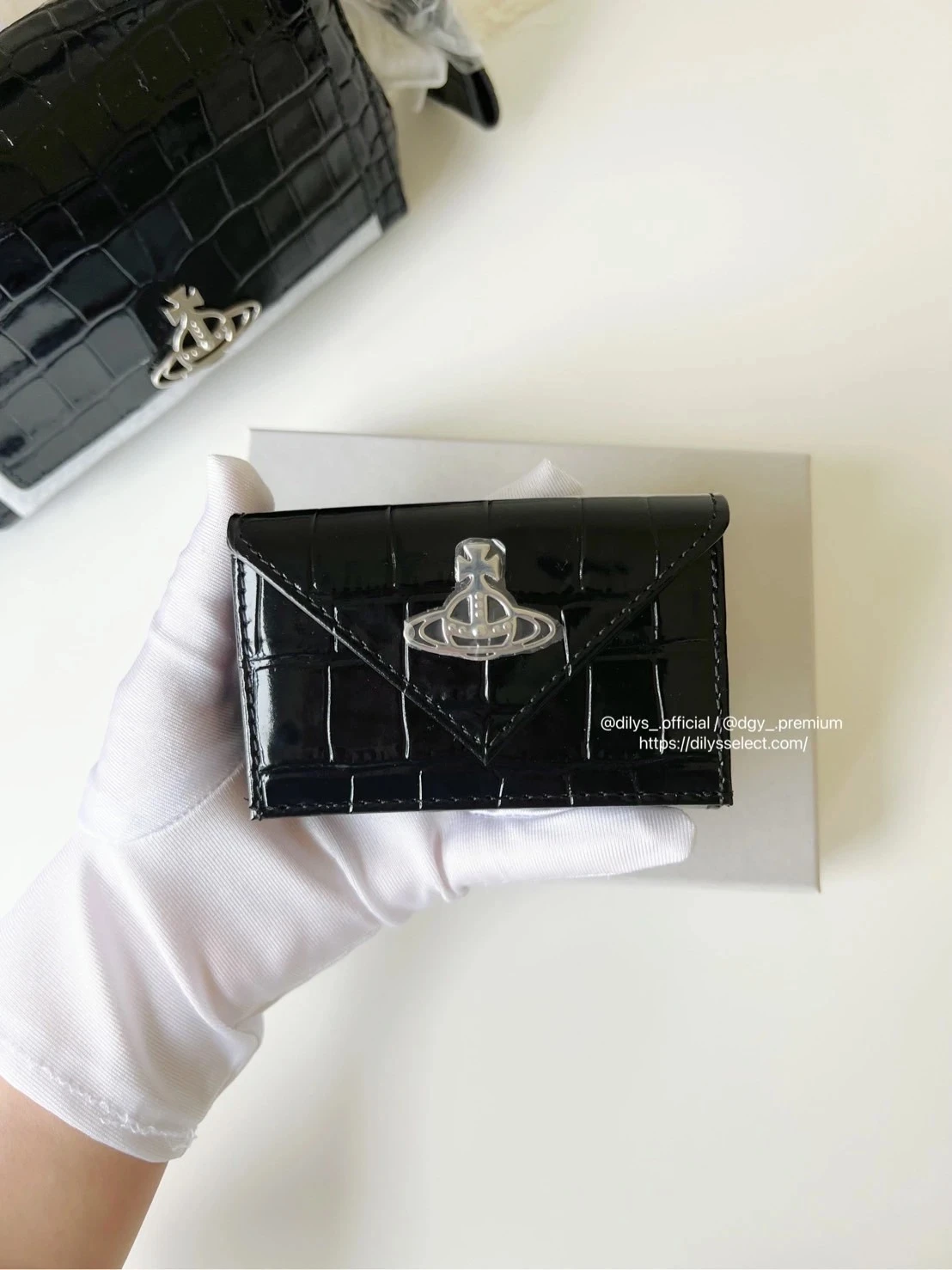 現貨<清倉優惠！>Vivienne Westwood 鱷魚紋系列 信封錢包 口金錢包 卡夾