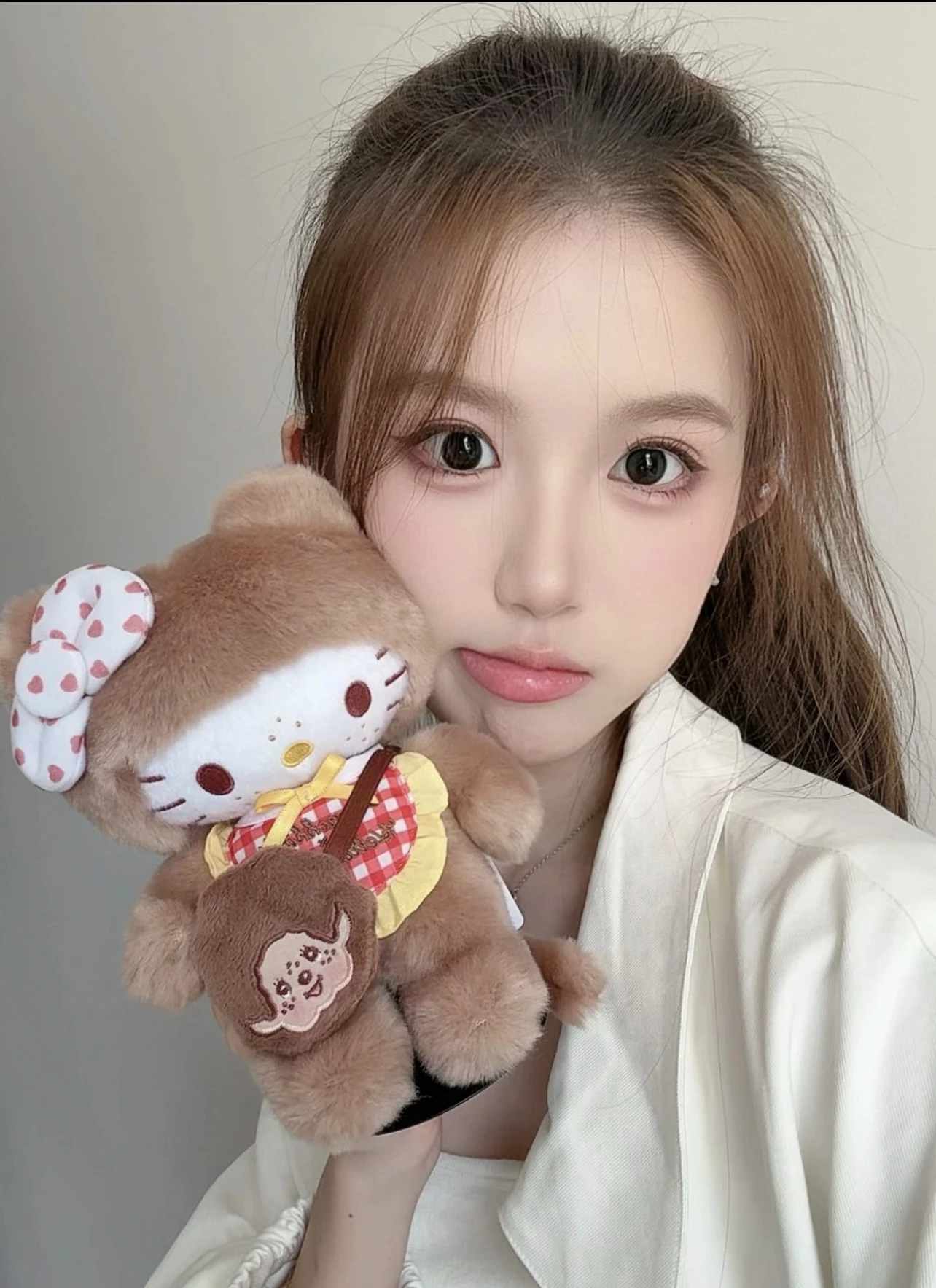 Monchhichi × Hello Kitty 50週年聯名 蒙奇奇 玩偶
