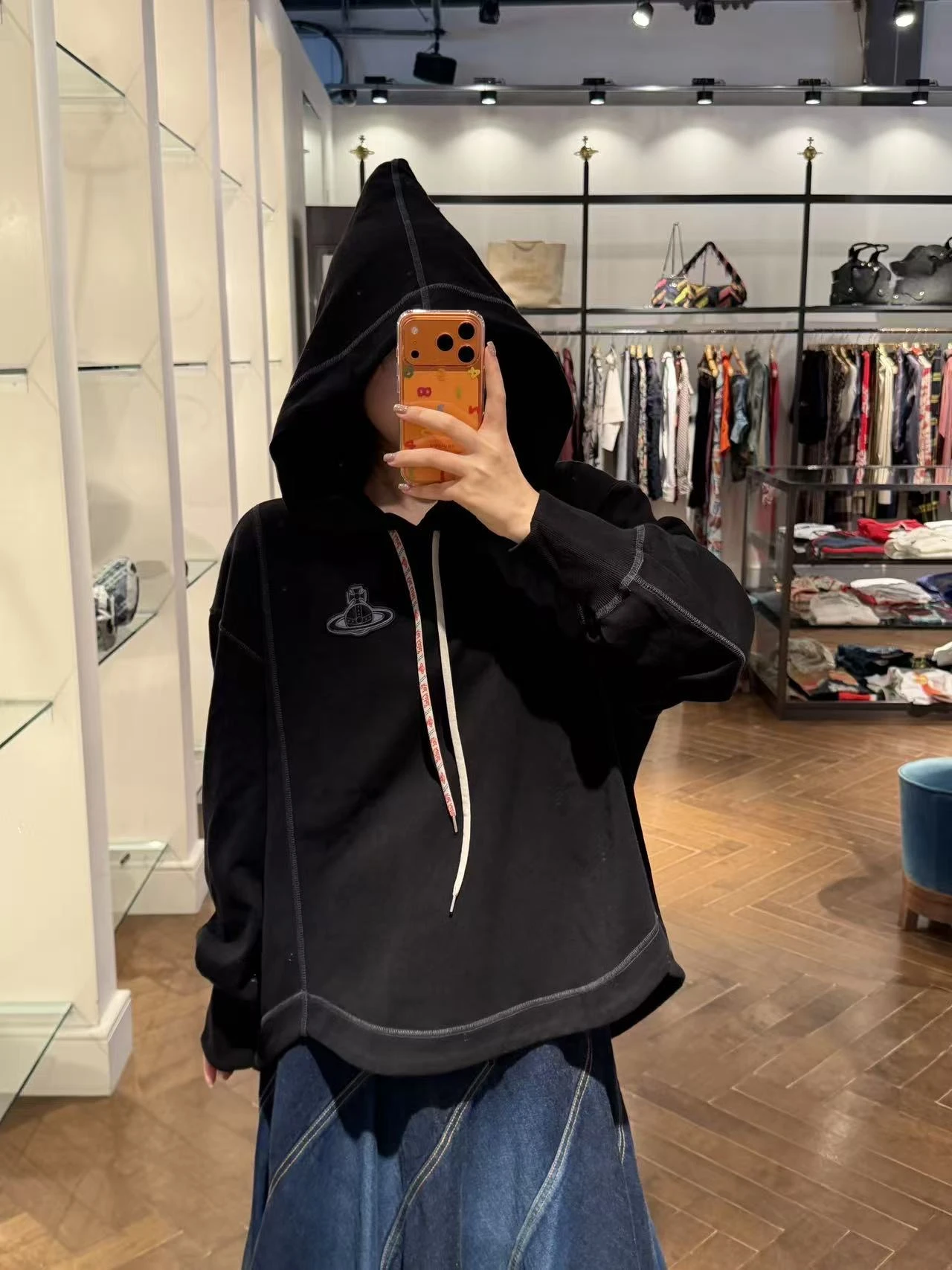 Vivienne Westwood 小女巫上衣（黑）