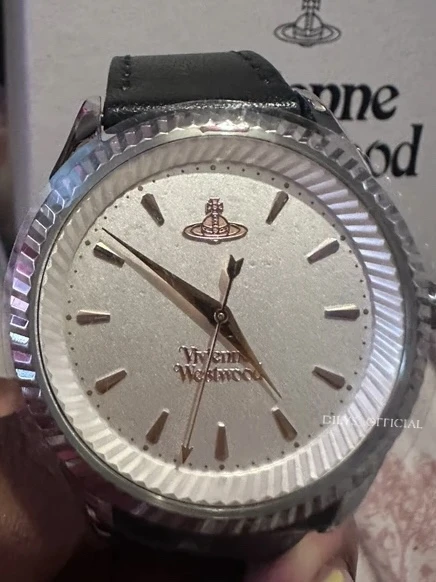 <骨折！>Vivienne Westwood Seymour 皮帶手錶