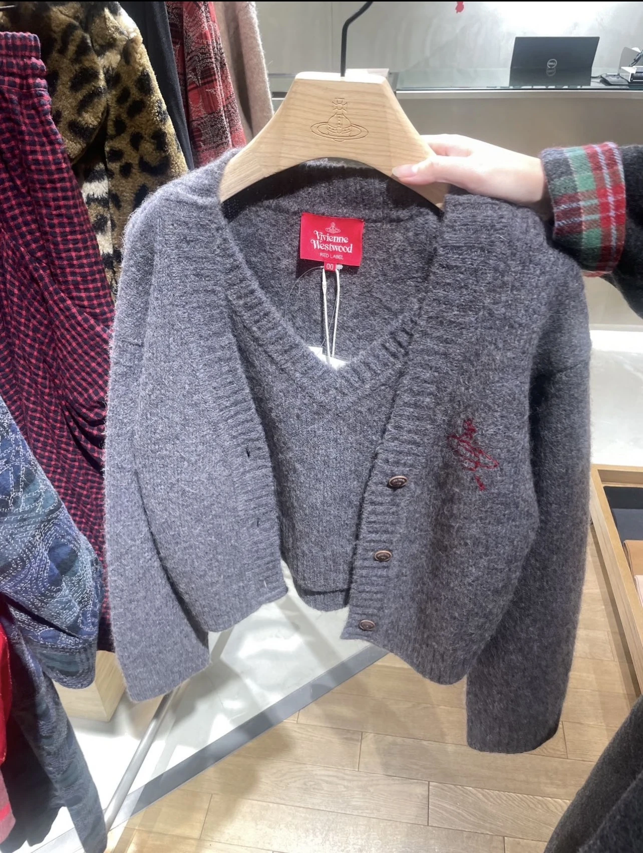 🇯🇵日本限定Vivienne Westwood Red Label 紅標 假兩件羊毛毛衣