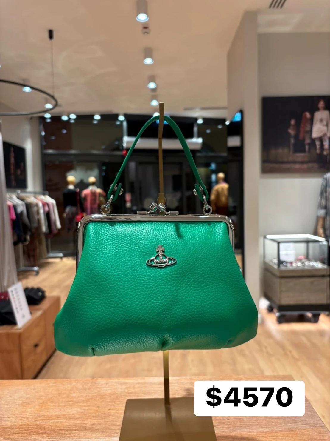 客訂Vivienne Westwood 荔枝皮口金包 綠色