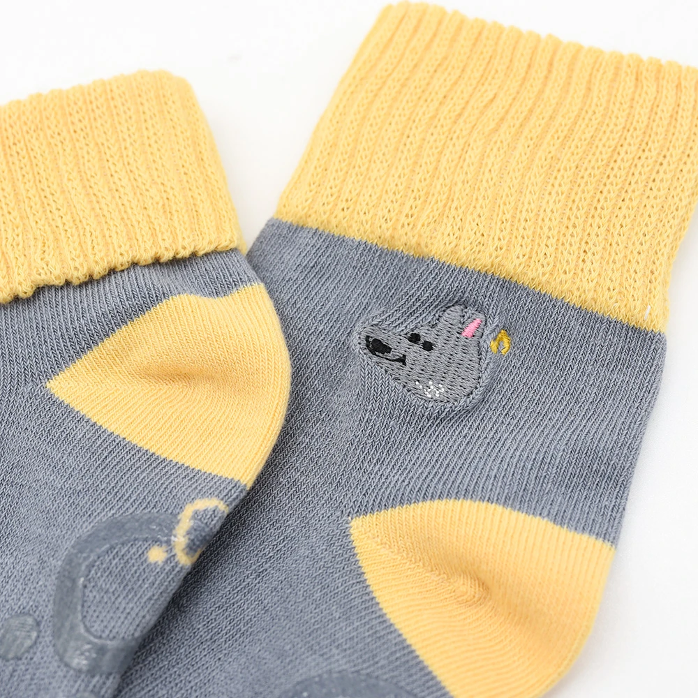 刺繡反折中筒襪-OREO(灰)