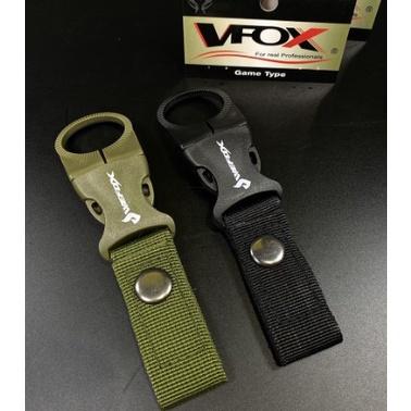【世界釣具】鉅灣 V-FOX WEFOX 水壺扣 軍綠/ 黑色 #露營 #釣魚 #爬山 都方便攜帶 釣魚扣 壺扣/台灣現