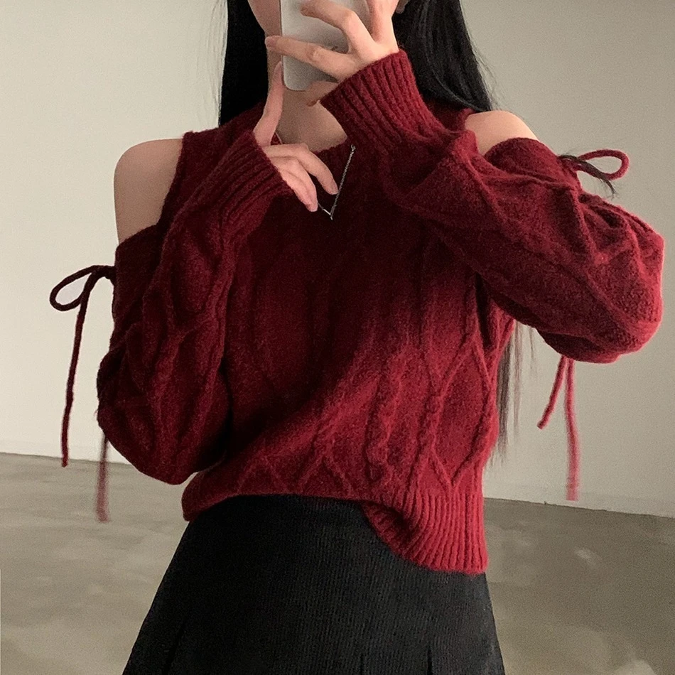 Ying Fashion Shop 小性感溫暖針織 鏤空針織 麻花紋 削肩露肩綁帶設計 露肩針織毛衣
