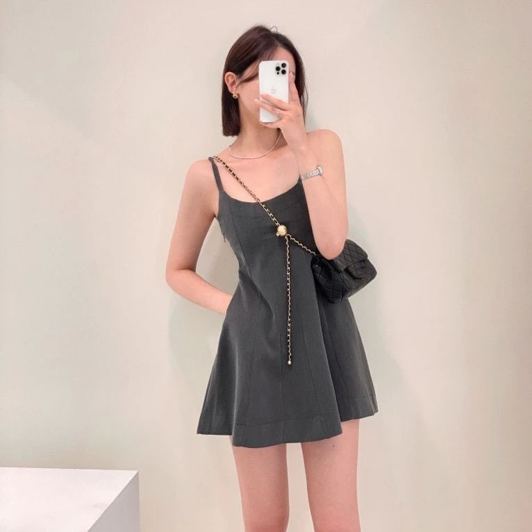 Ying Fashion shop 韓系chic 夏季法式 小眾方領 露背綁帶蝴蝶結 收腰顯瘦 吊帶連衣裙 細肩帶洋裝