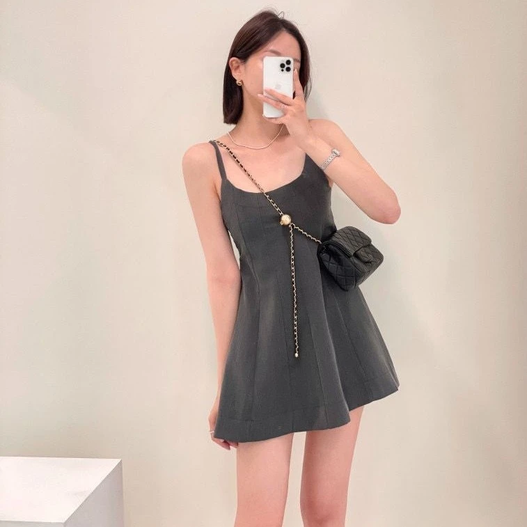 Ying Fashion shop 韓系chic 夏季法式 小眾方領 露背綁帶蝴蝶結 收腰顯瘦 吊帶連衣裙 細肩帶洋裝